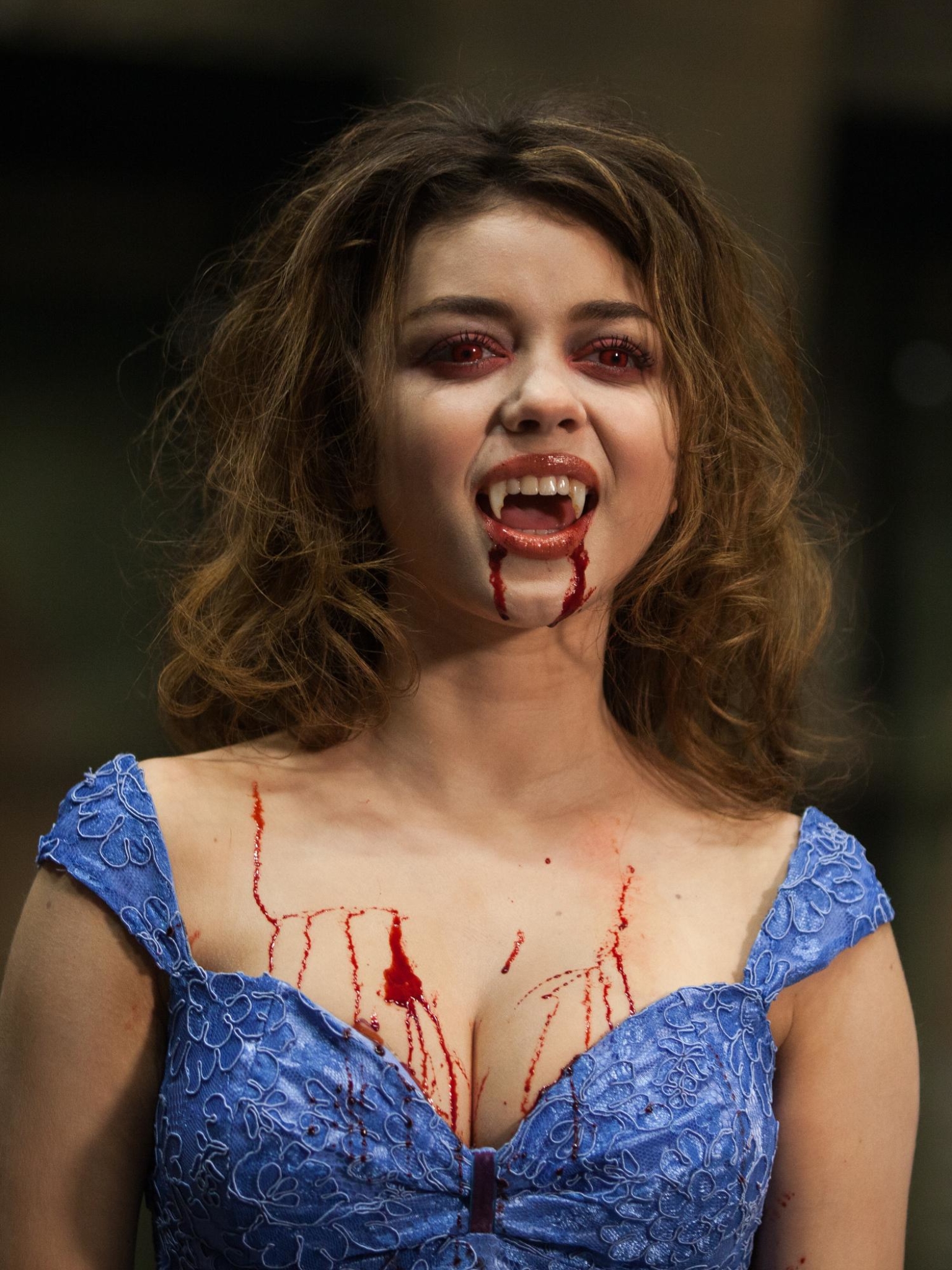 Baixar papel de parede para celular de Filme, Sarah Hyland, Academia De Vampiros: O Beijo Das Sombra gratuito.