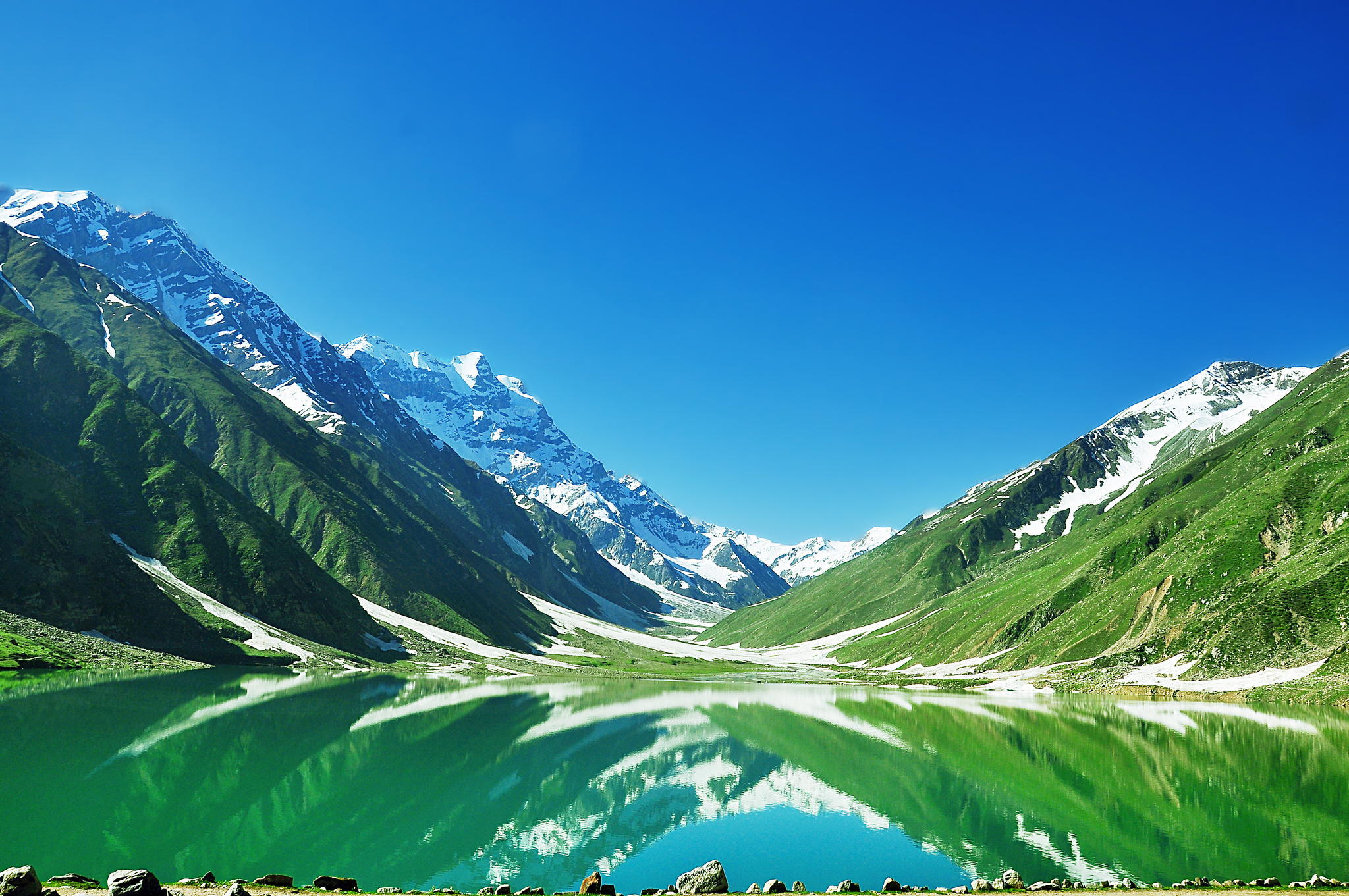 Download mobile wallpaper Landscape, Nature, Snow, Mountain, Lake, Reflection, Earth for free.