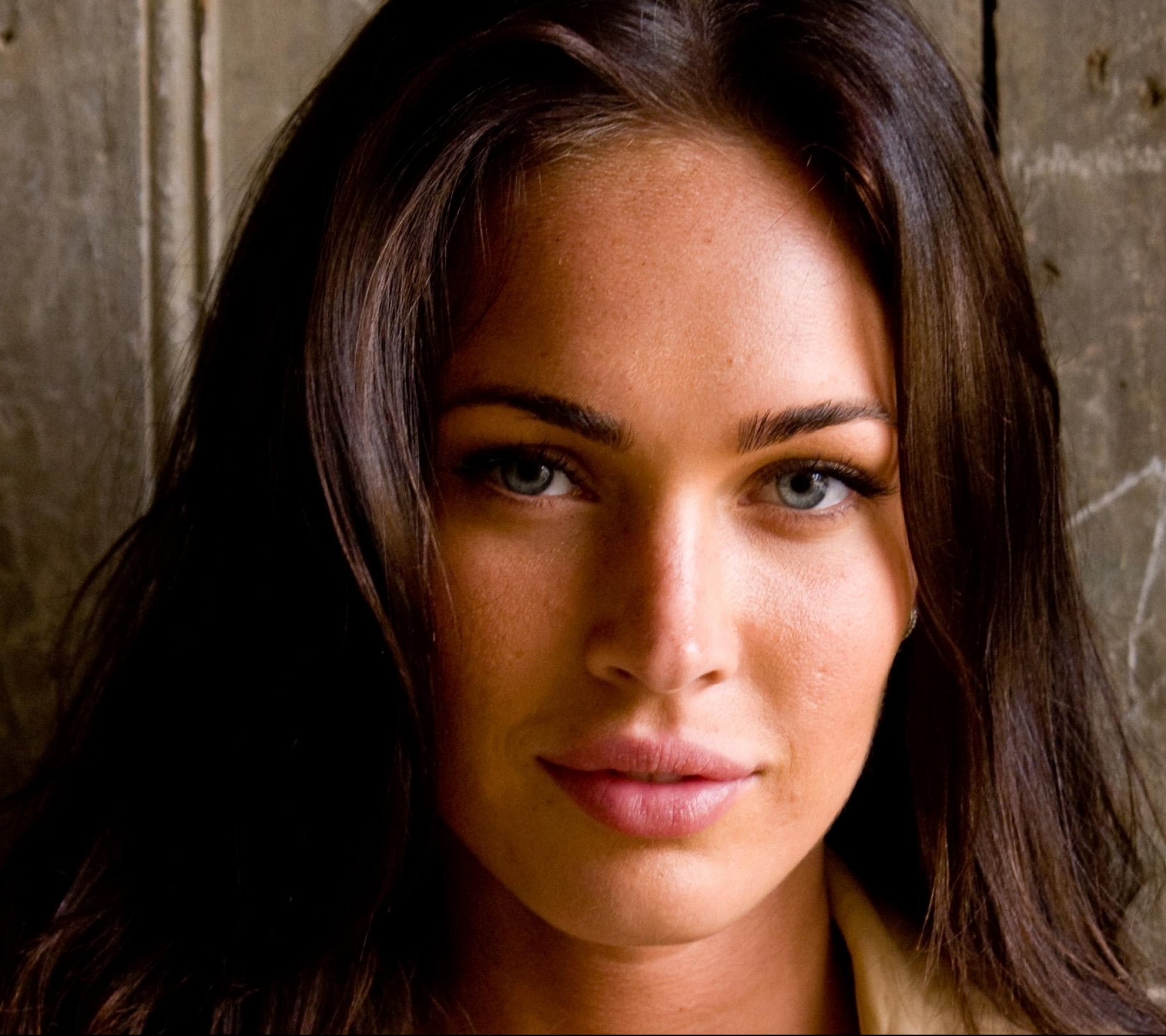 Free download wallpaper Megan Fox, Celebrity on your PC desktop