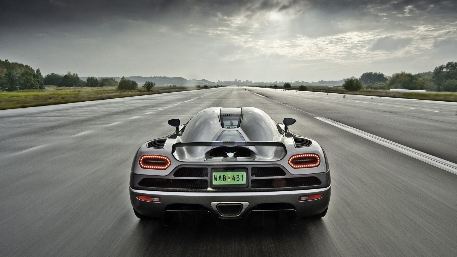 Téléchargez des papiers peints mobile Koenigsegg, Véhicules gratuitement.