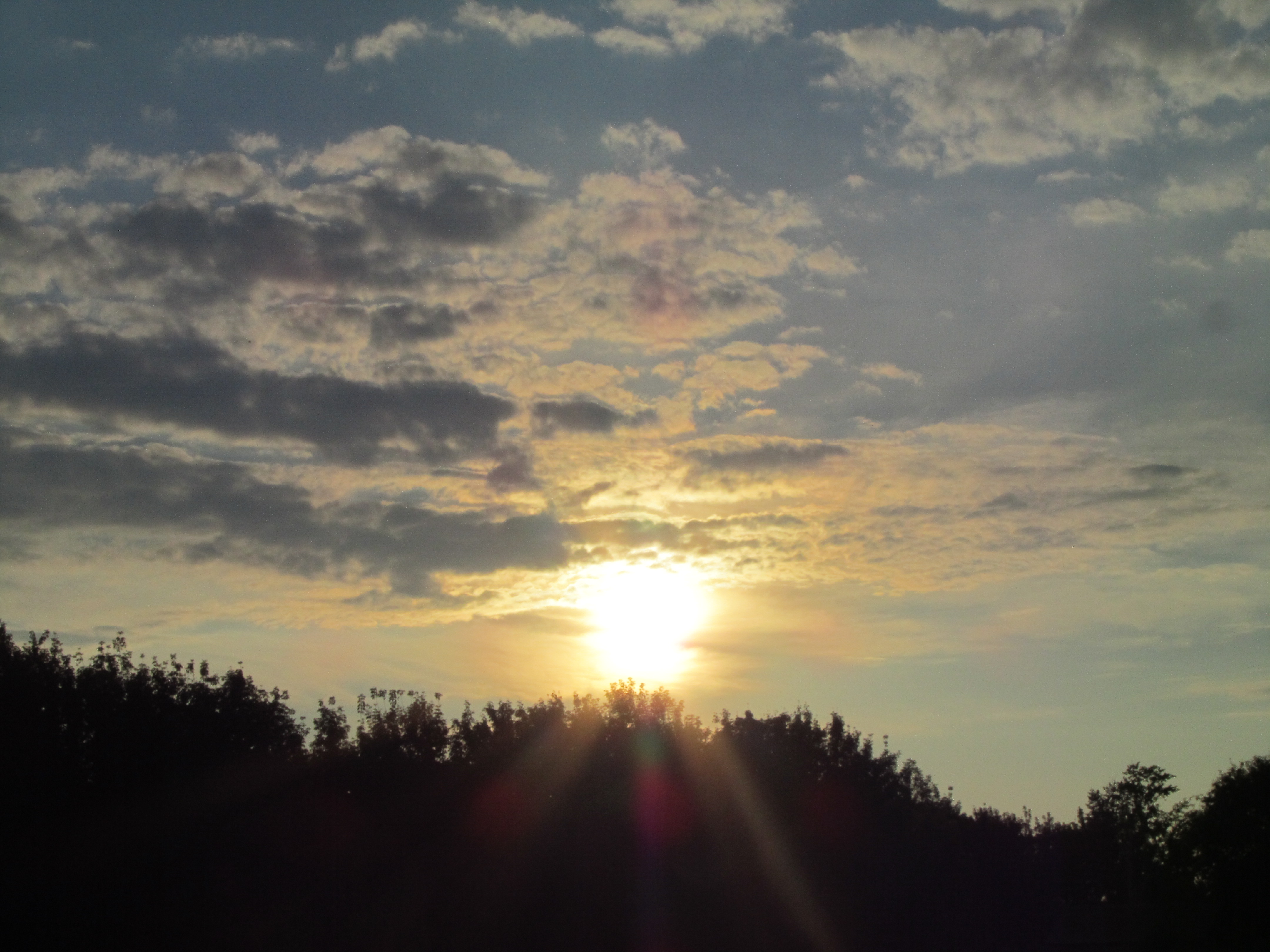 Téléchargez des papiers peints mobile Rayon De Soleil, Terre/nature gratuitement.