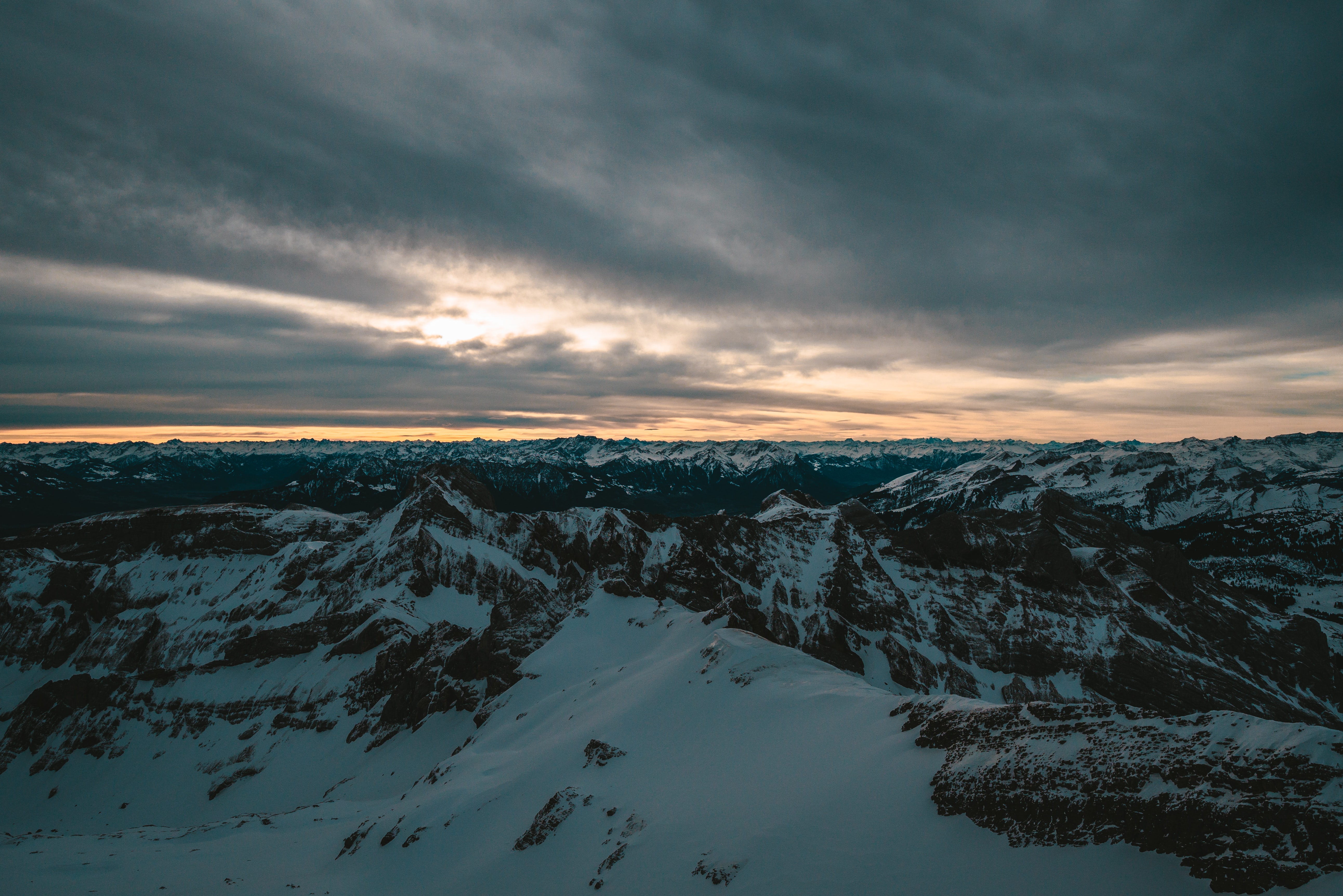 Descarga gratuita de fondo de pantalla para móvil de Vista Desde Arriba, Horizonte, Naturaleza, Montañas, Nieve.