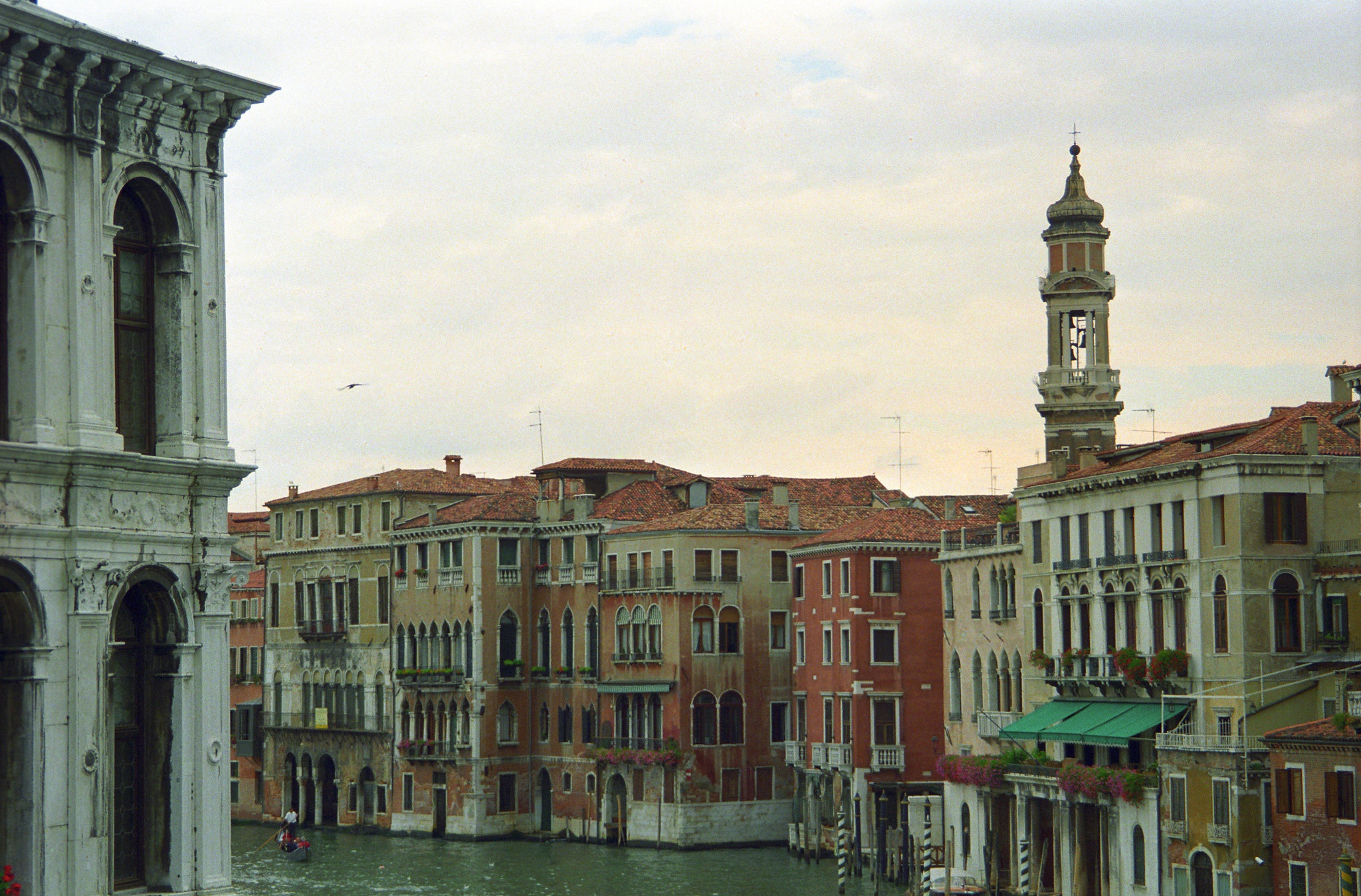 Download mobile wallpaper Italy, Venice, House, Man Made, Canal for free.