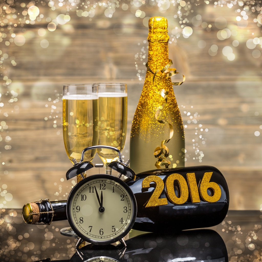 Handy-Wallpaper Feiertage, Neujahr, Glas, Uhr, Flasche, Sekt, Neujahr 2016 kostenlos herunterladen.