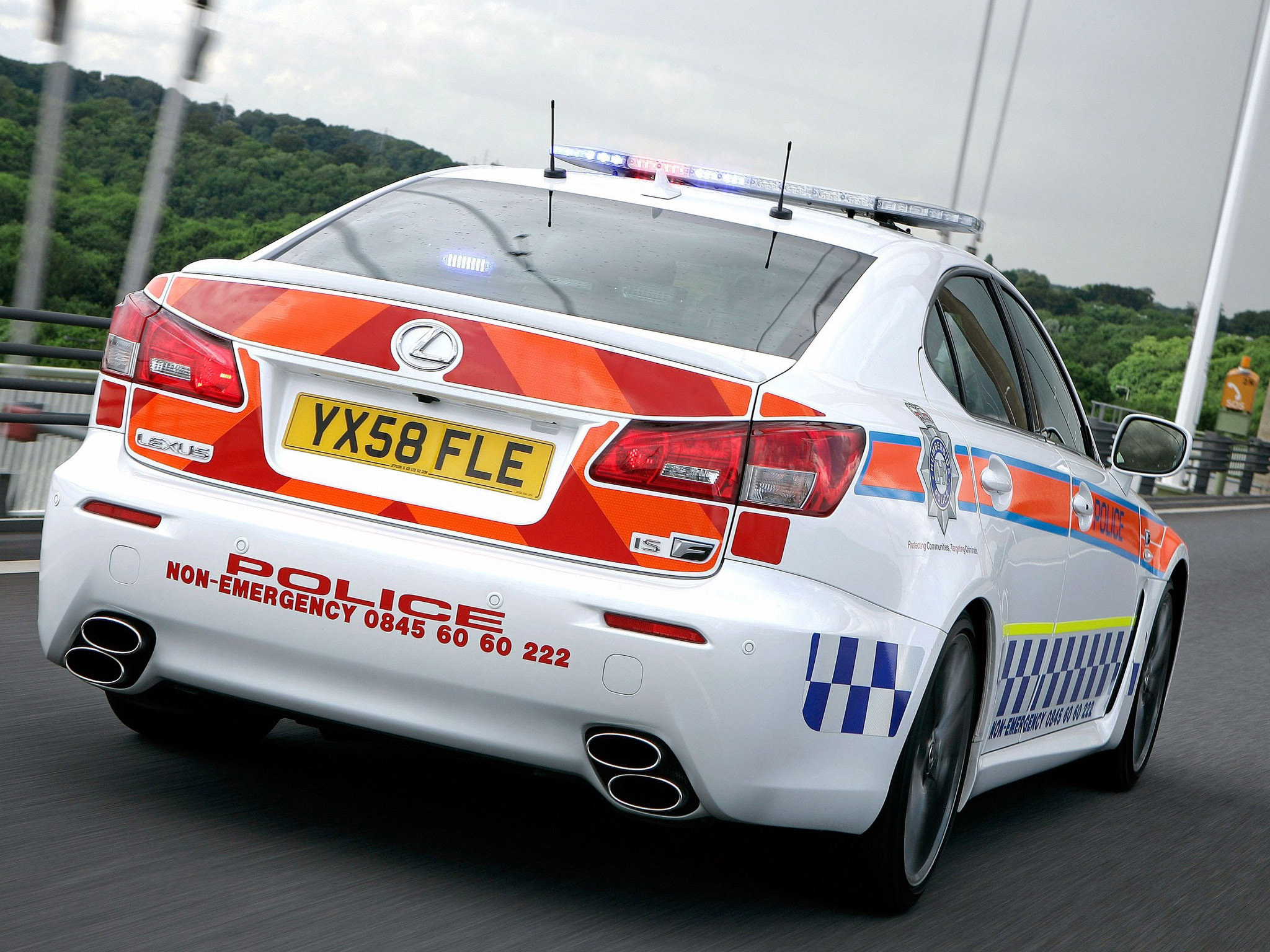 Free download wallpaper Police, Vehicles on your PC desktop