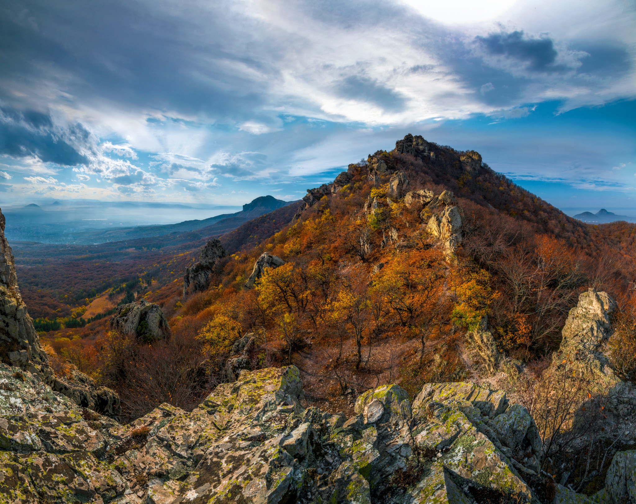 Laden Sie das Natur, Herbst, Stein, Gebirge, Wolke, Berge, Erde/natur-Bild kostenlos auf Ihren PC-Desktop herunter