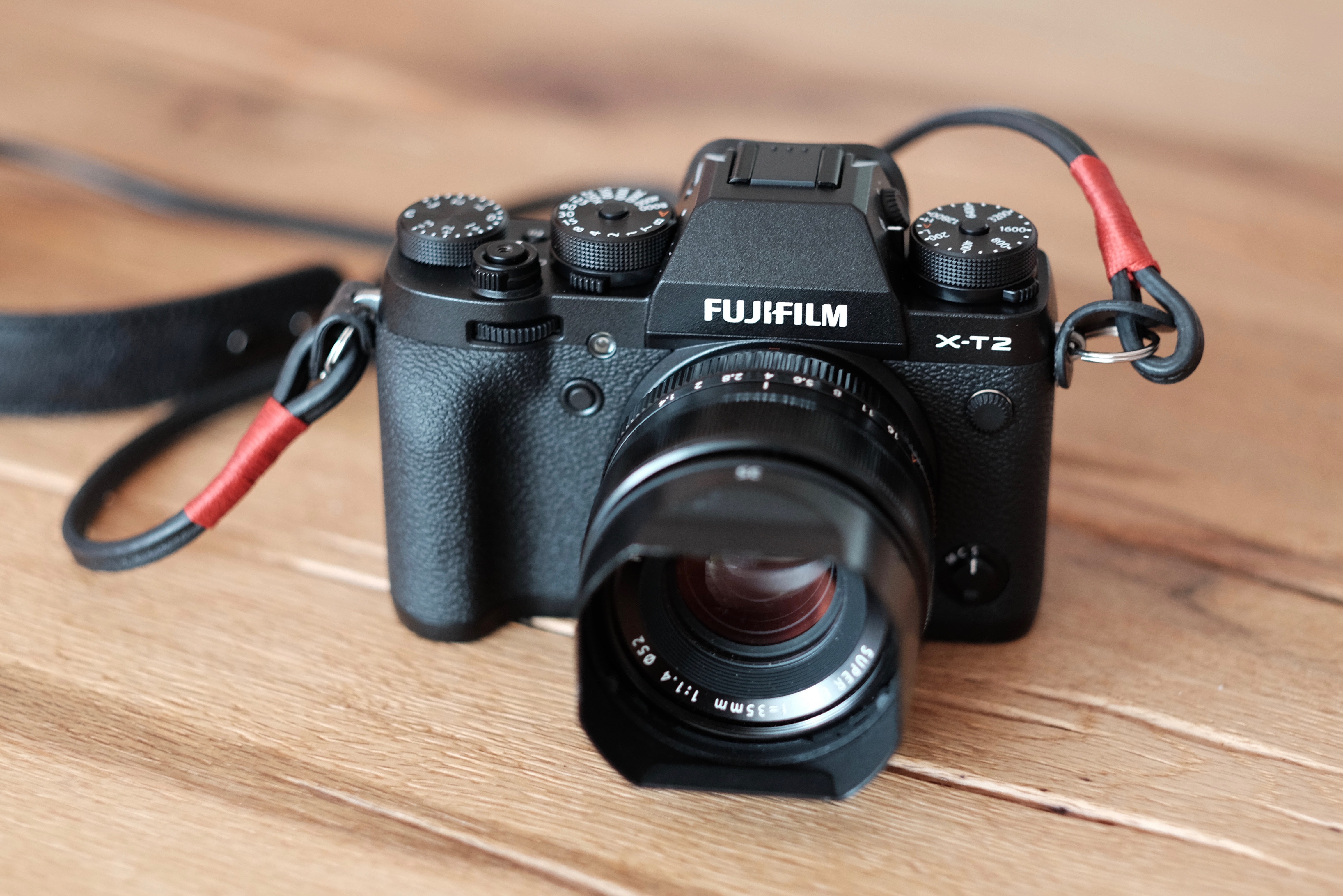 Free download wallpaper Lens, Camera, Man Made, Fujifilm on your PC desktop