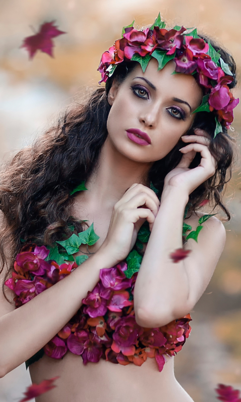 Download mobile wallpaper Flower, Fall, Wreath, Brunette, Model, Women, Lipstick for free.