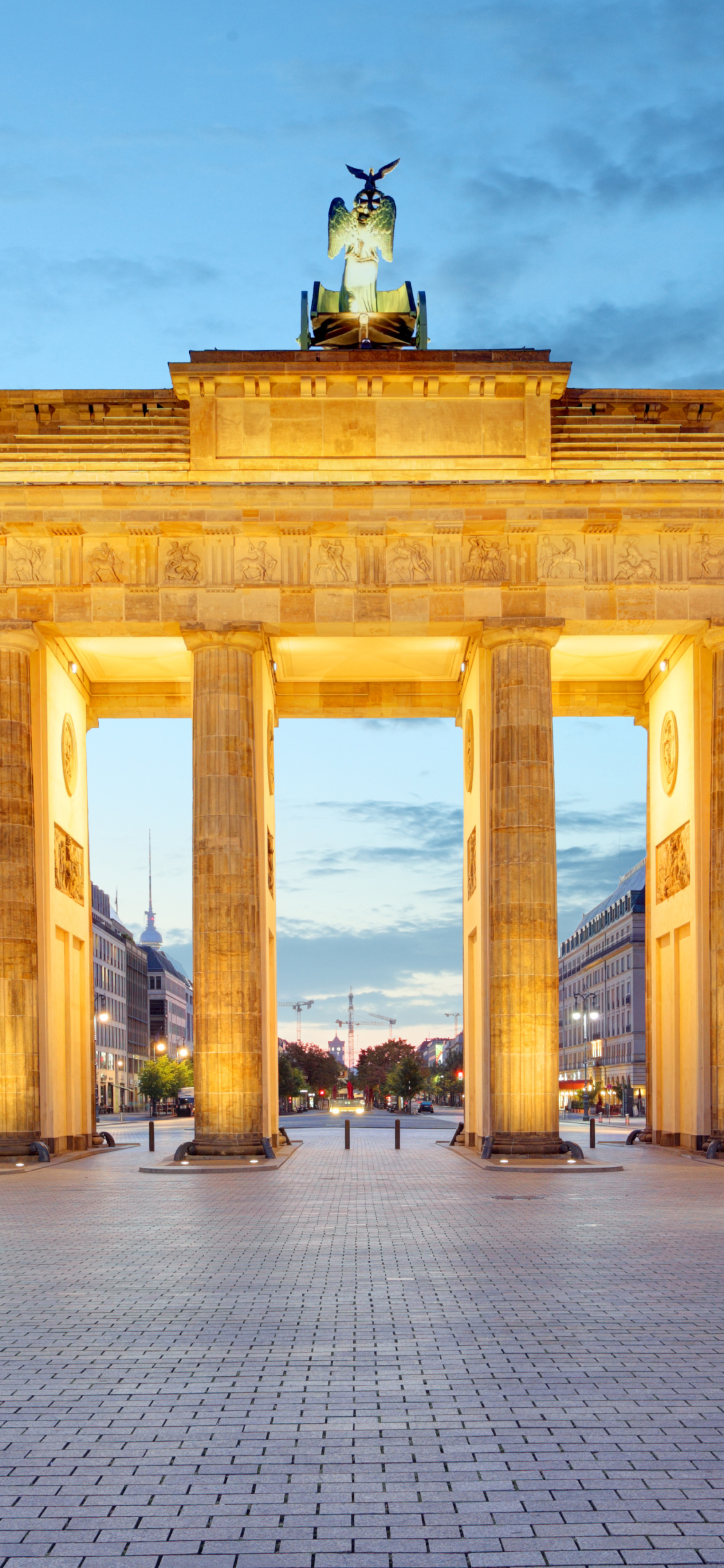 1152672 Bildschirmschoner und Hintergrundbilder Brandenburger Tor auf Ihrem Telefon. Laden Sie  Bilder kostenlos herunter