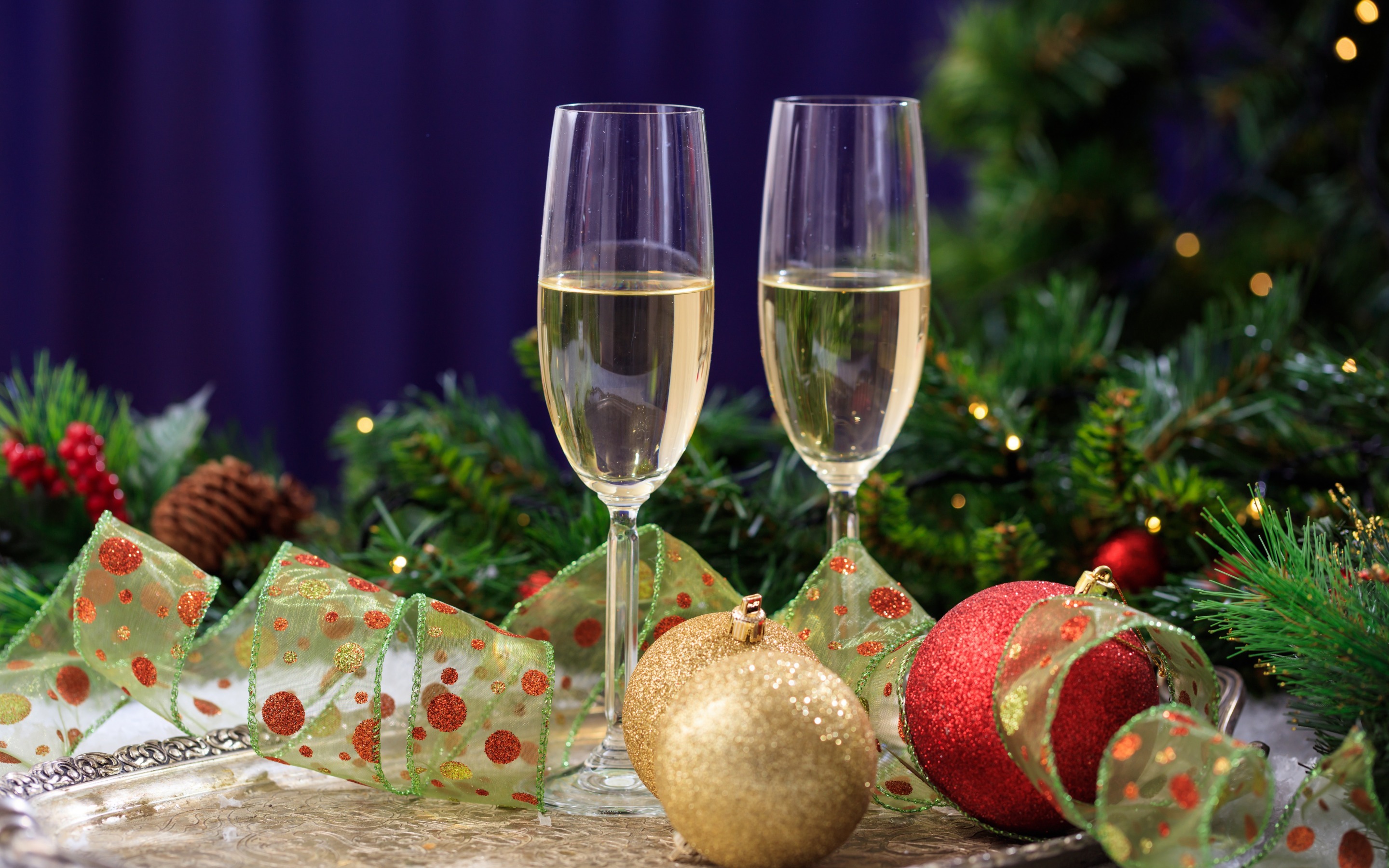 Скачать обои бесплатно Вино, Рождество, Стекло, Украшение, Шампанское, Праздничные картинка на рабочий стол ПК