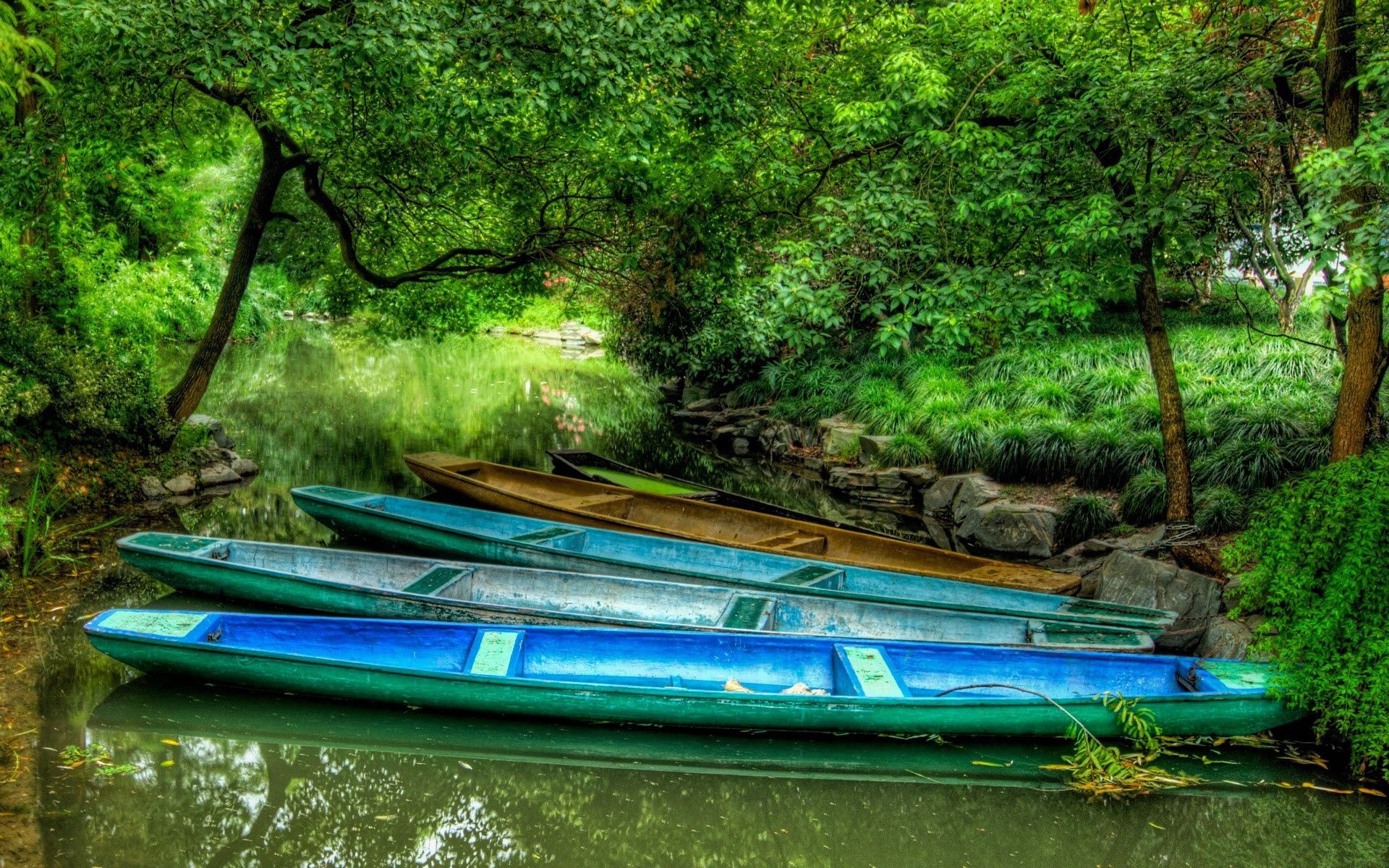 nature, trees, stones, boats, shore, bank, multicolored, greens HD wallpaper