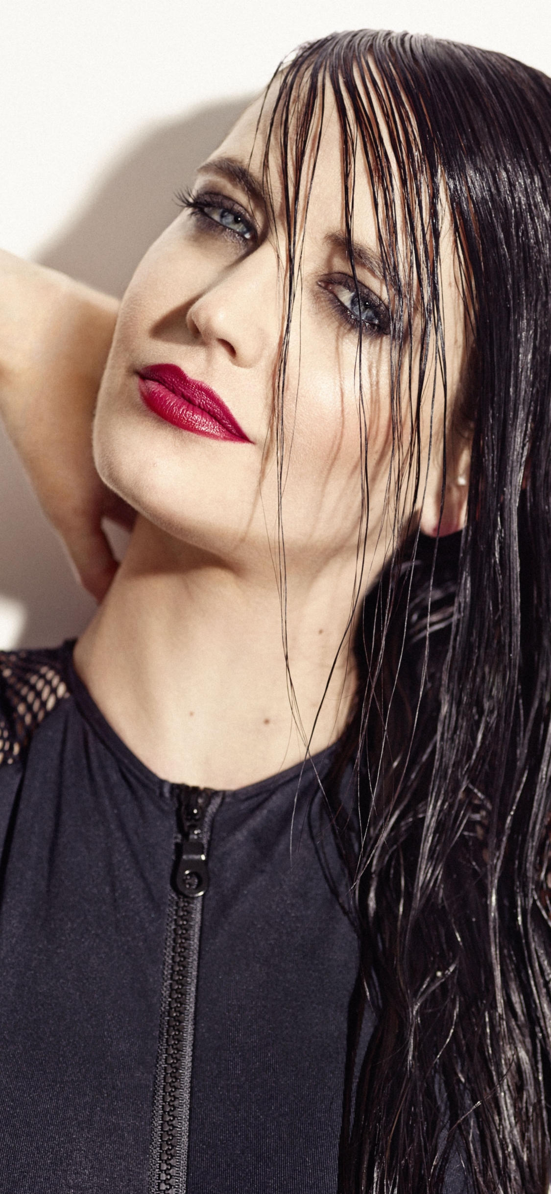 Download mobile wallpaper Eva Green, Brunette, Celebrity, Actress, Lipstick, French for free.