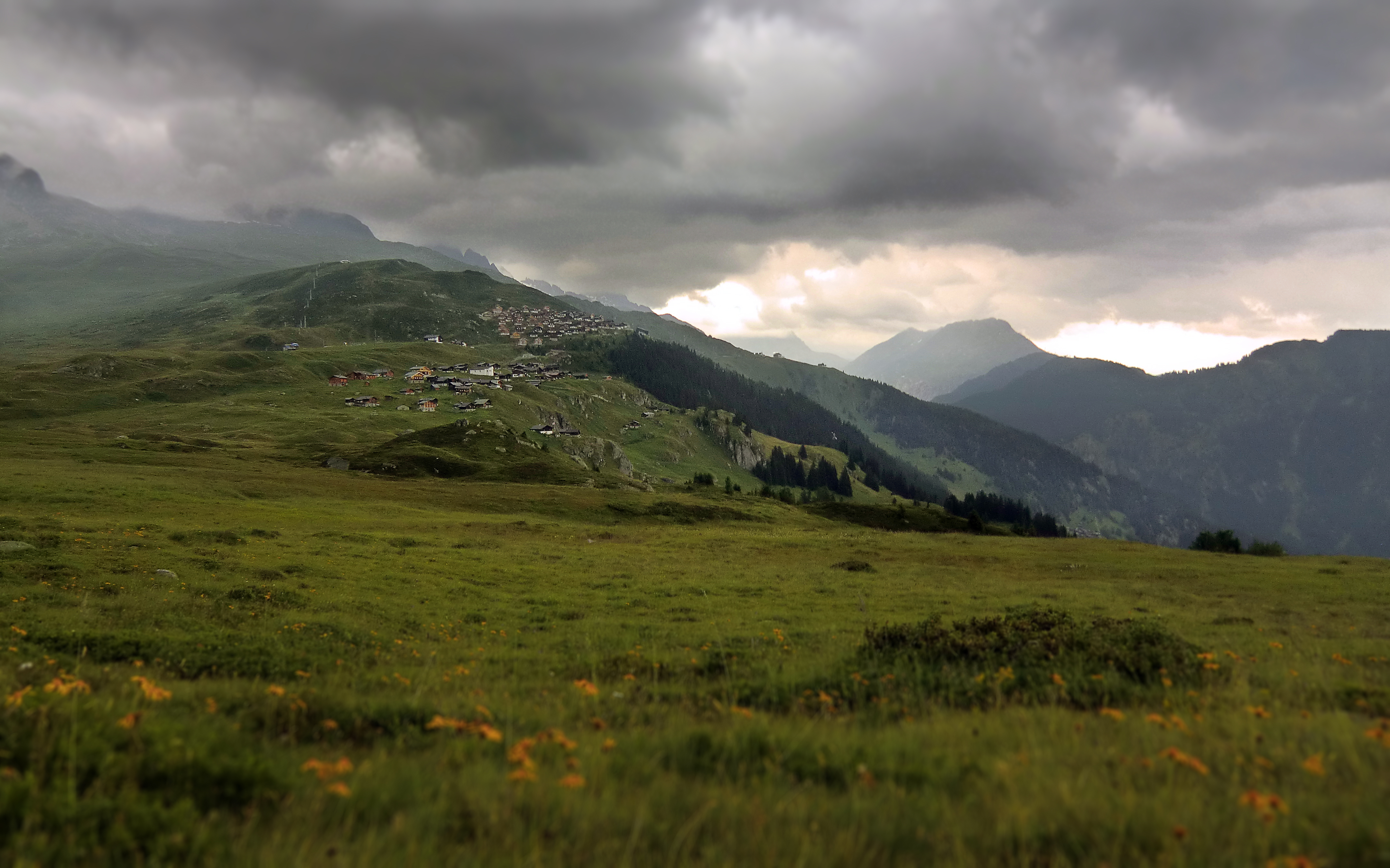 Descarga gratuita de fondo de pantalla para móvil de Los Alpes, Montañas, Montaña, Tierra/naturaleza, Paisaje.