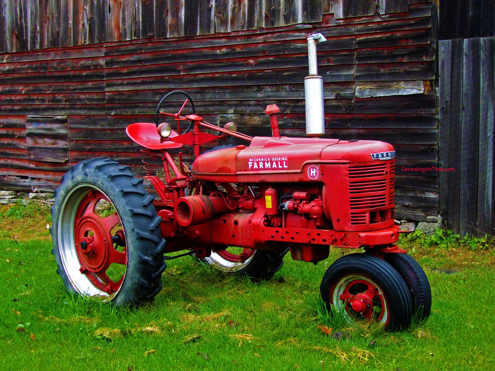 311945 Bild herunterladen fahrzeuge, farmall traktor, traktor, traktoren - Hintergrundbilder und Bildschirmschoner kostenlos