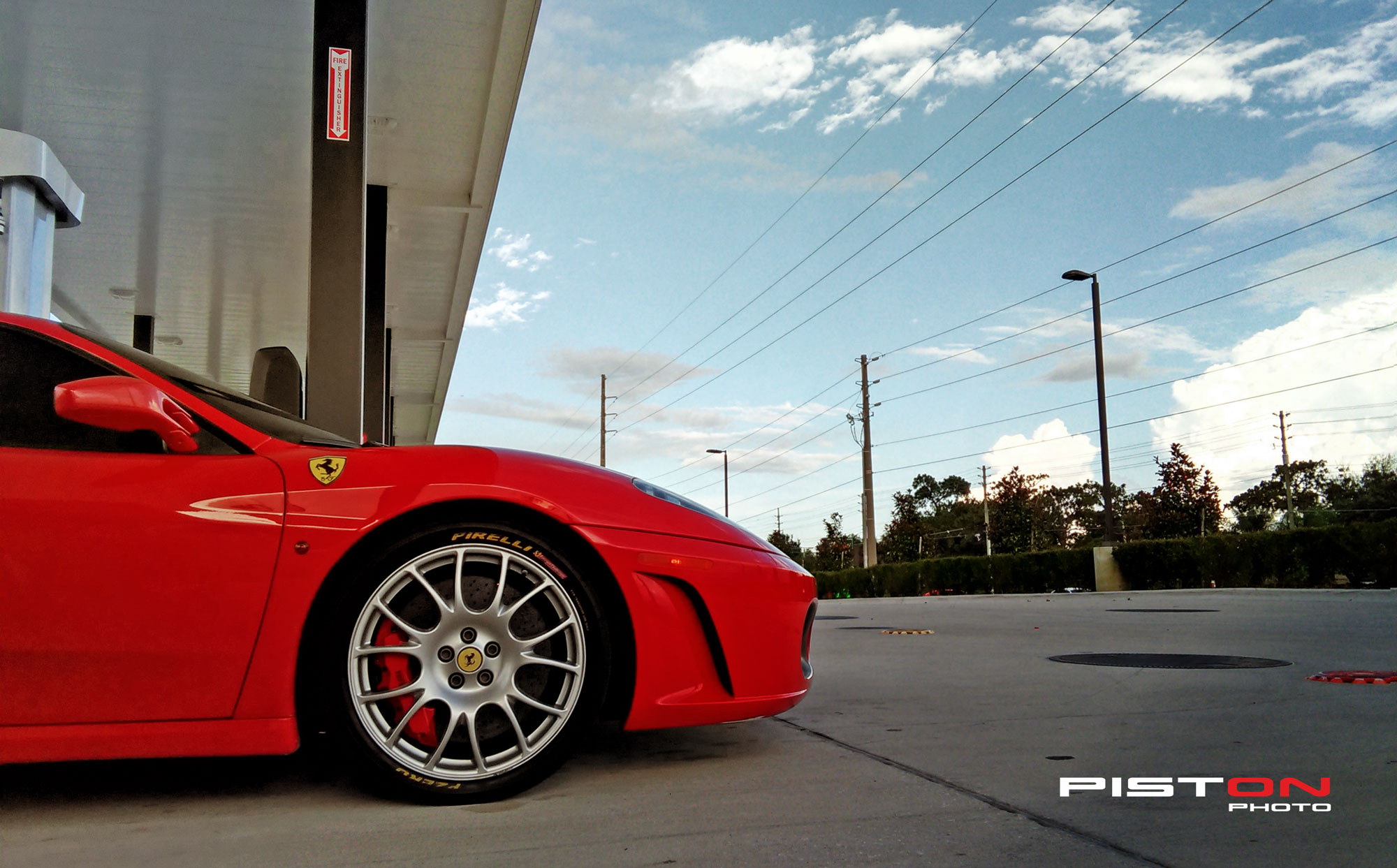 Free download wallpaper Ferrari, Vehicles on your PC desktop