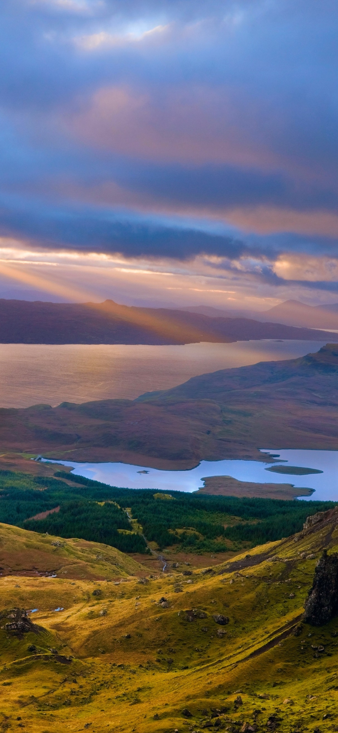 Скачать картинку Пейзаж, Небо, Гора, Шотландия, Земля/природа в телефон бесплатно.