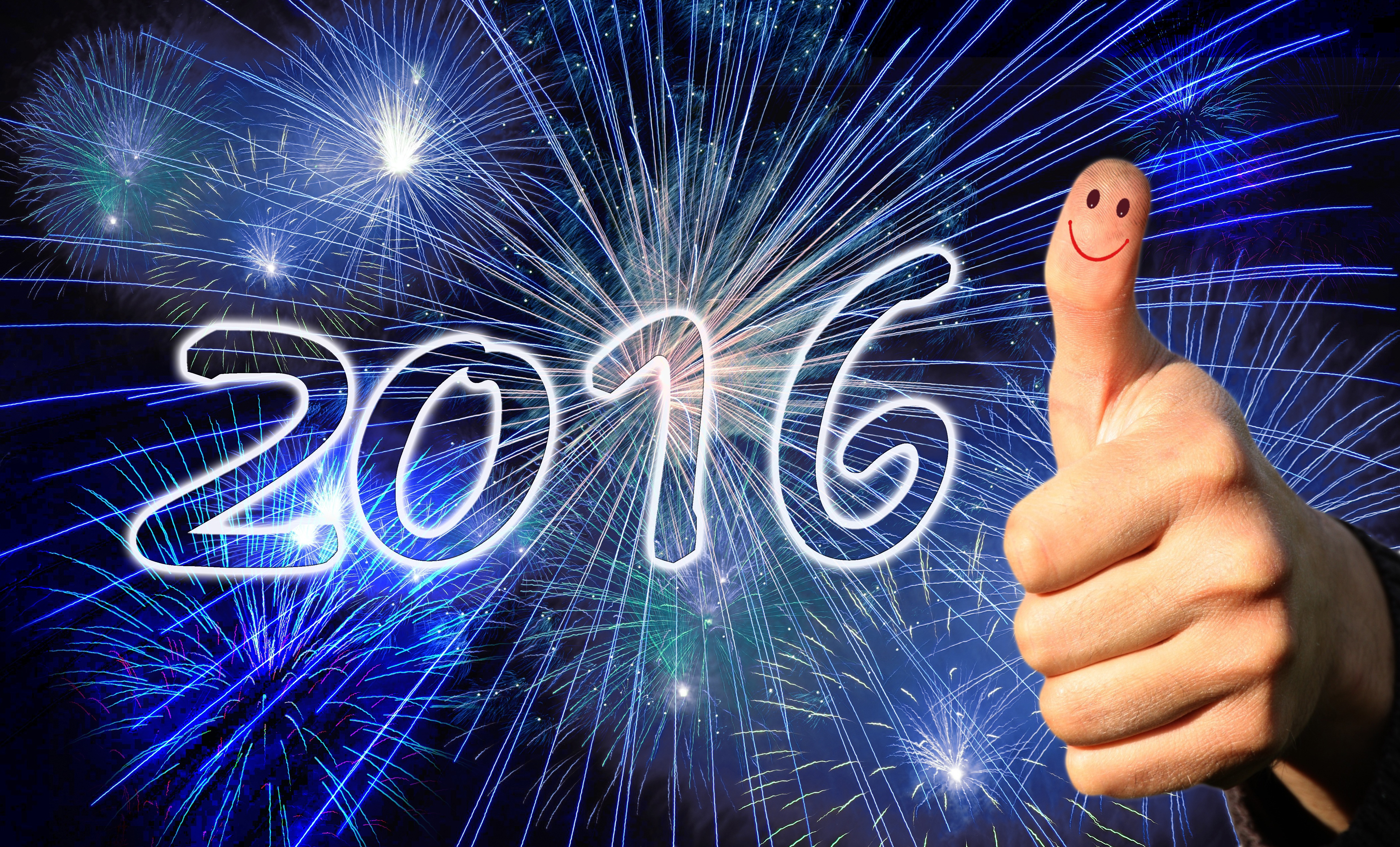 732908 скачать картинку новый год, праздничные, новый год 2016, фейверки - обои и заставки бесплатно