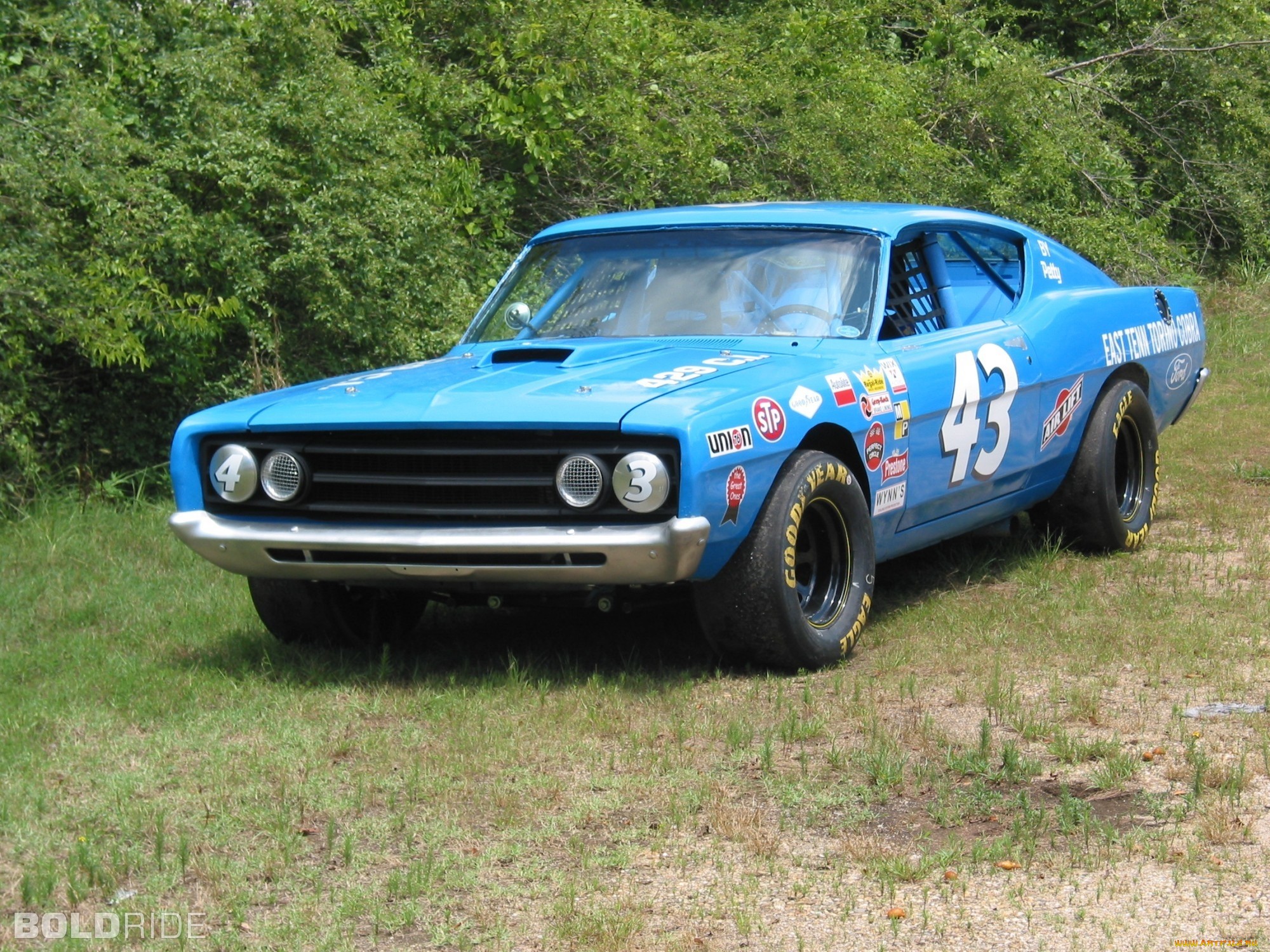 Los mejores fondos de pantalla de 1969 Ford Torino Cobra para la pantalla del teléfono