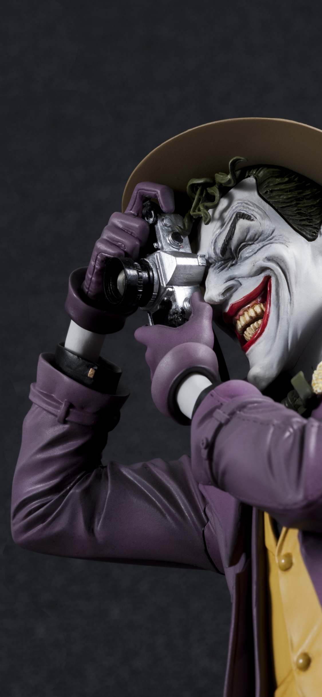 Download mobile wallpaper Batman, Joker, Comics, Batman: The Killing Joke for free.