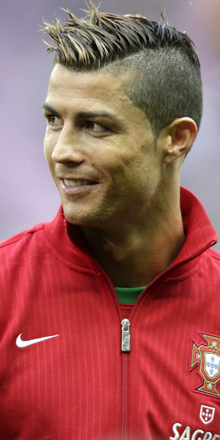 Download mobile wallpaper Sports, Cristiano Ronaldo, Soccer for free.