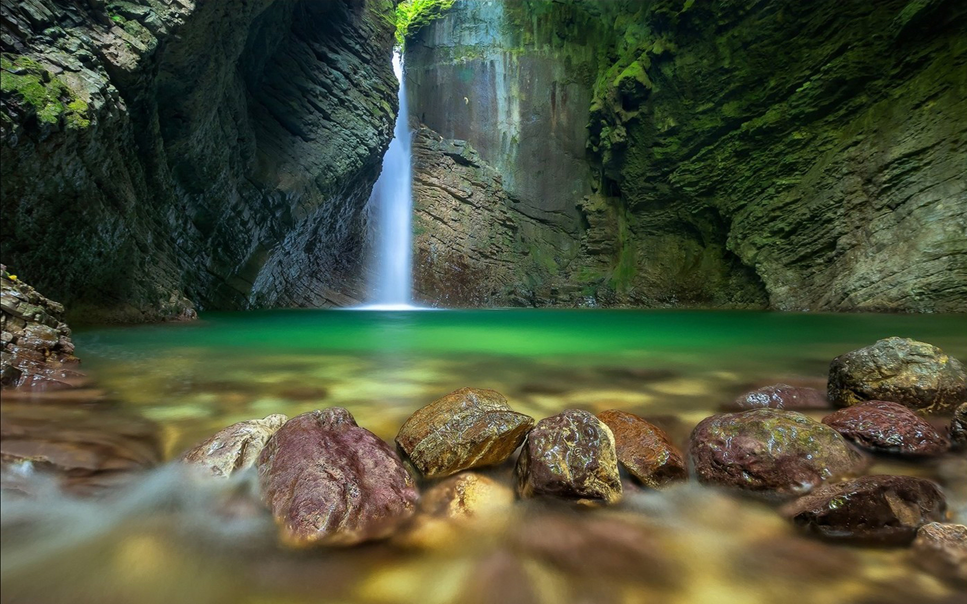 Скачать обои бесплатно Водопады, Водопад, Пещера, Земля/природа картинка на рабочий стол ПК