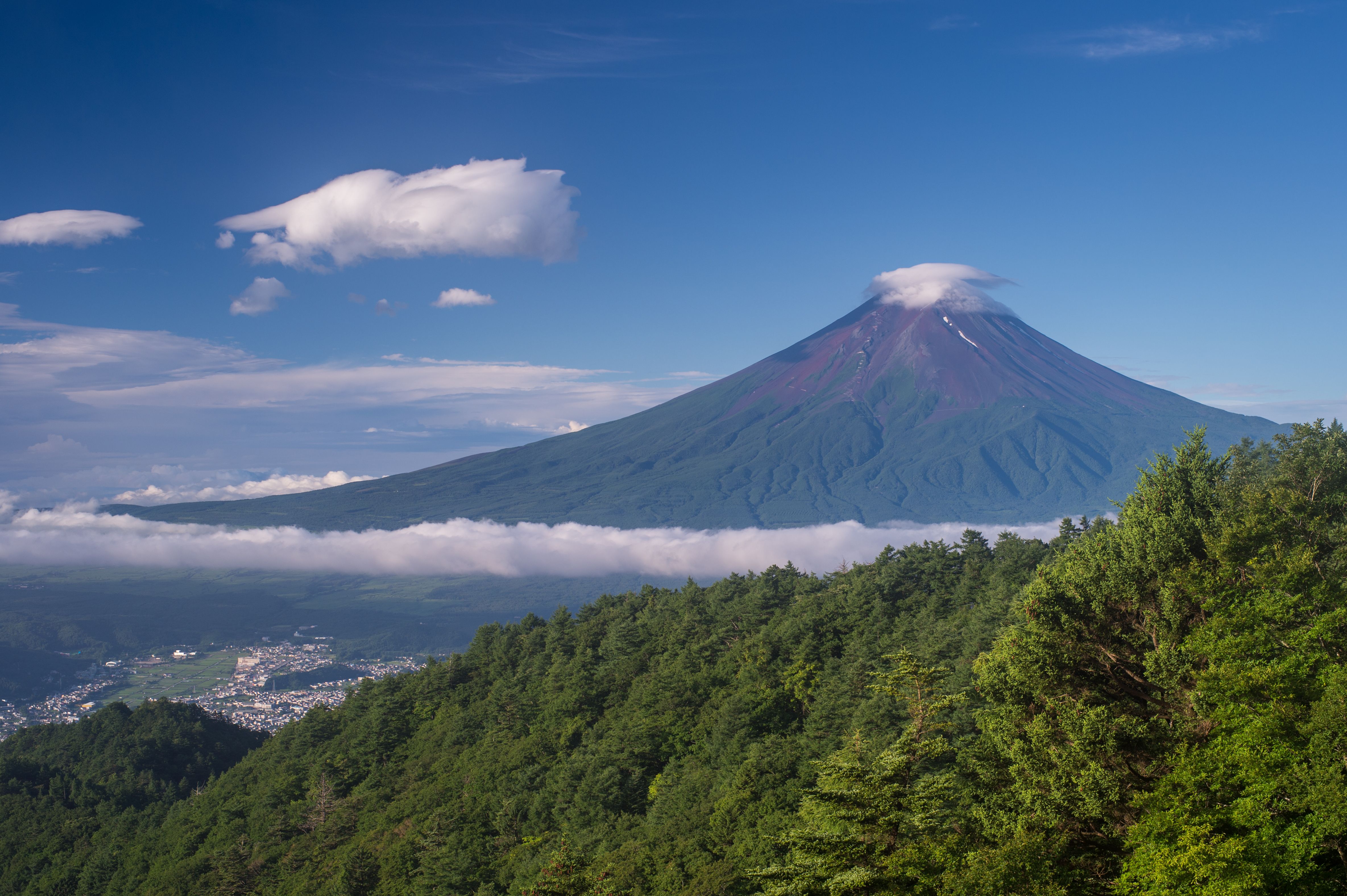Download mobile wallpaper Mount Fuji, Volcanoes, Earth for free.