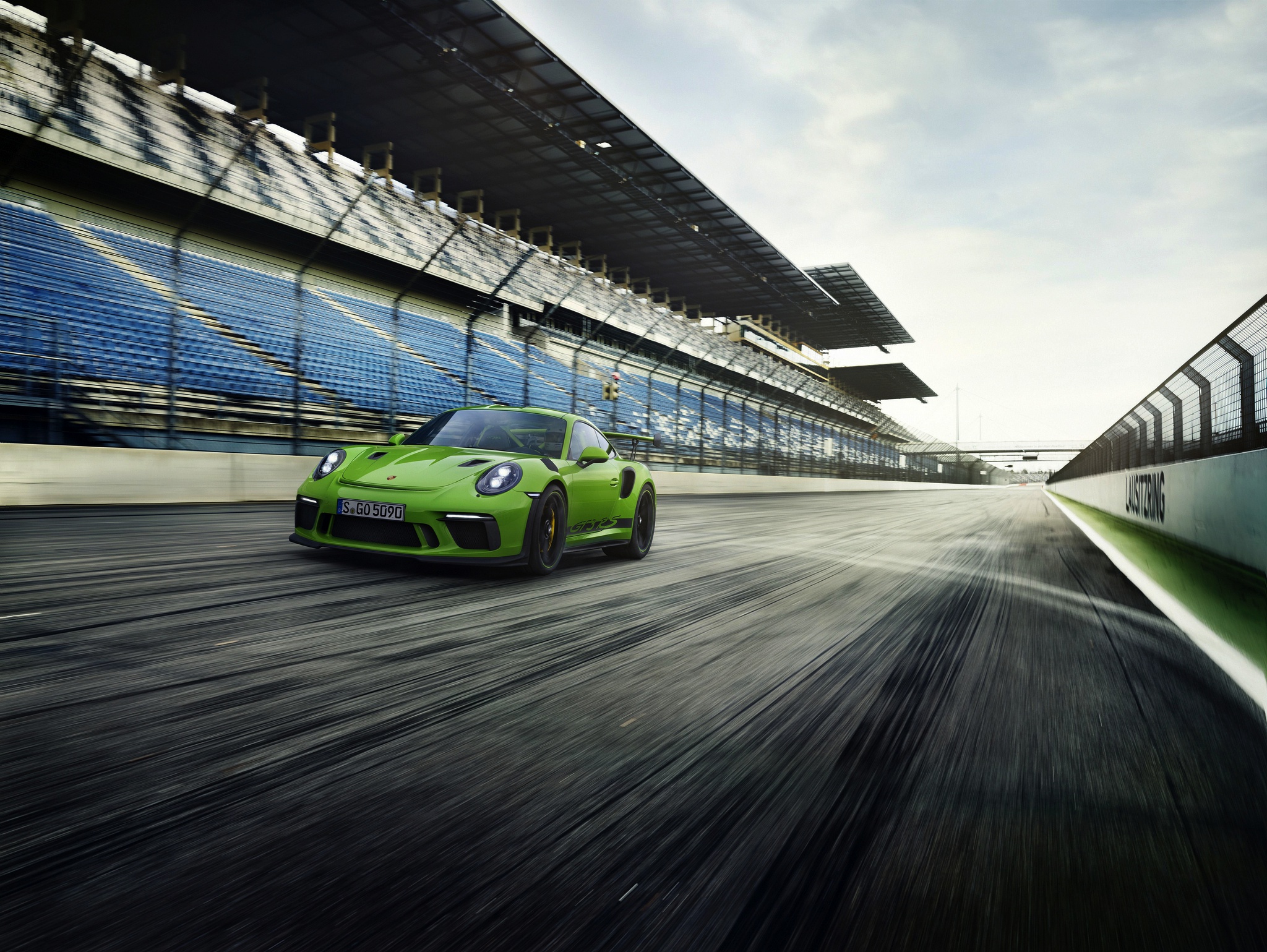 Download mobile wallpaper Porsche, Car, Porsche 911 Gt3, Race Car, Vehicles, Green Car for free.