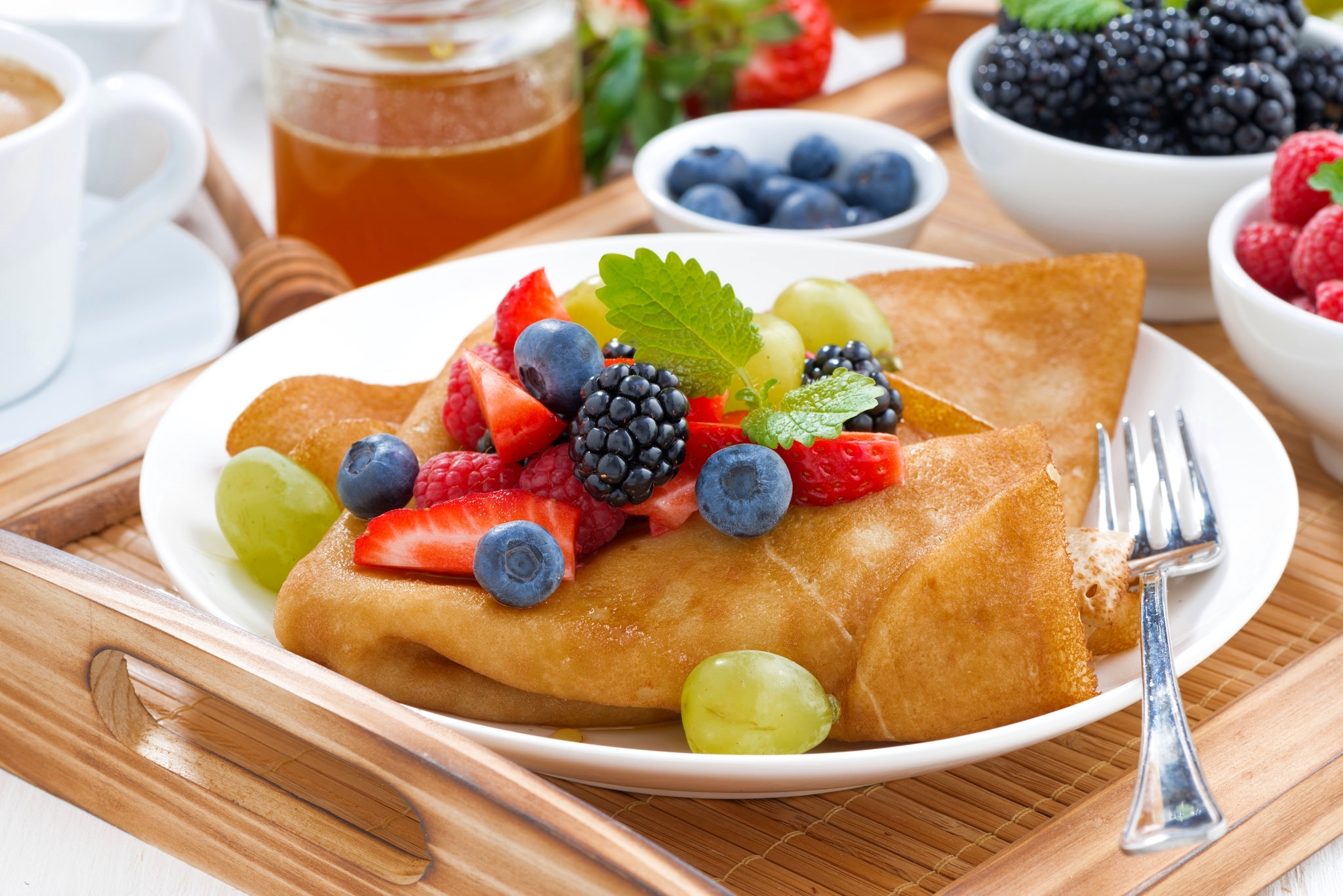 Download mobile wallpaper Food, Strawberry, Blueberry, Blackberry, Berry, Breakfast, Crêpe for free.