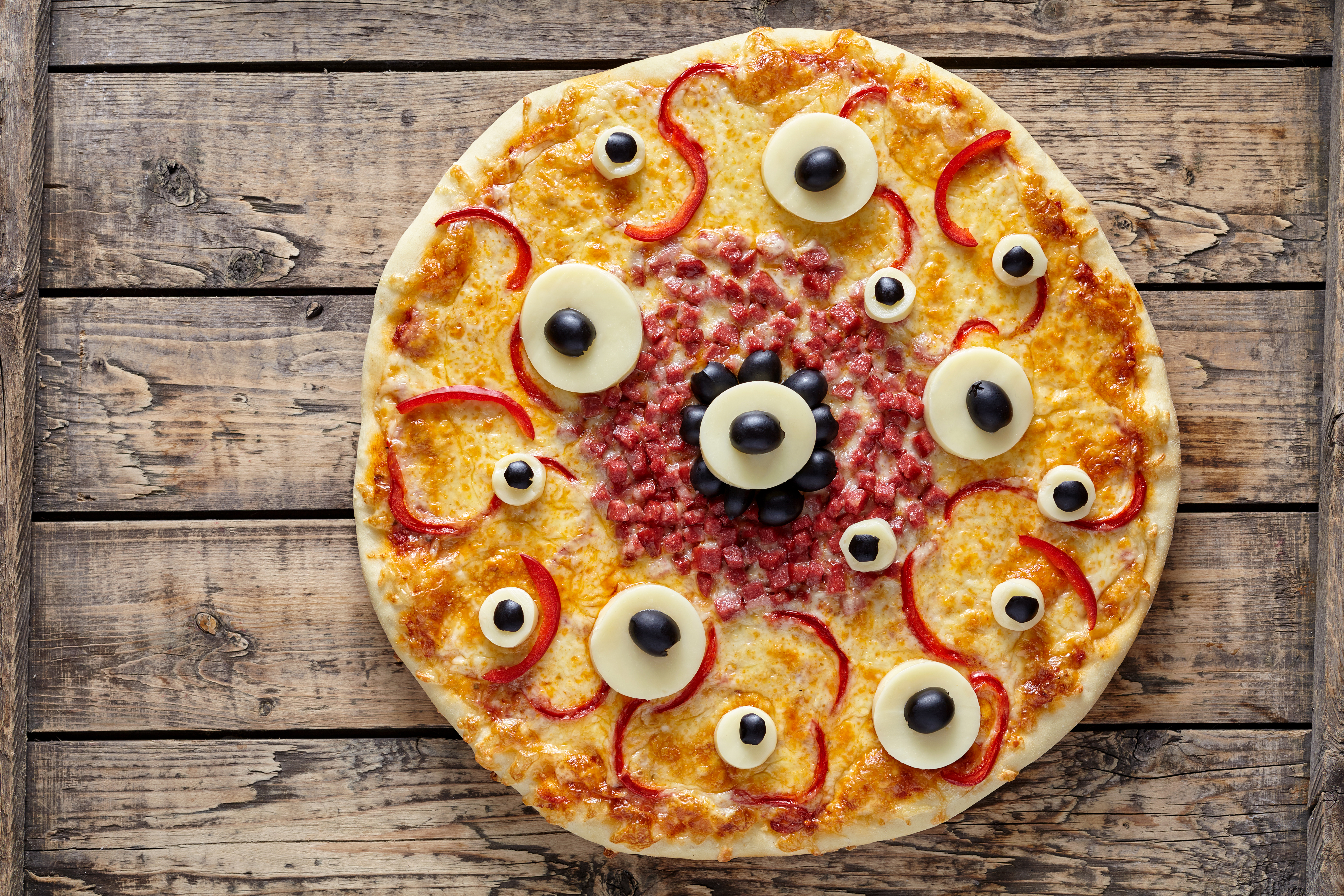 Free download wallpaper Food, Pizza on your PC desktop