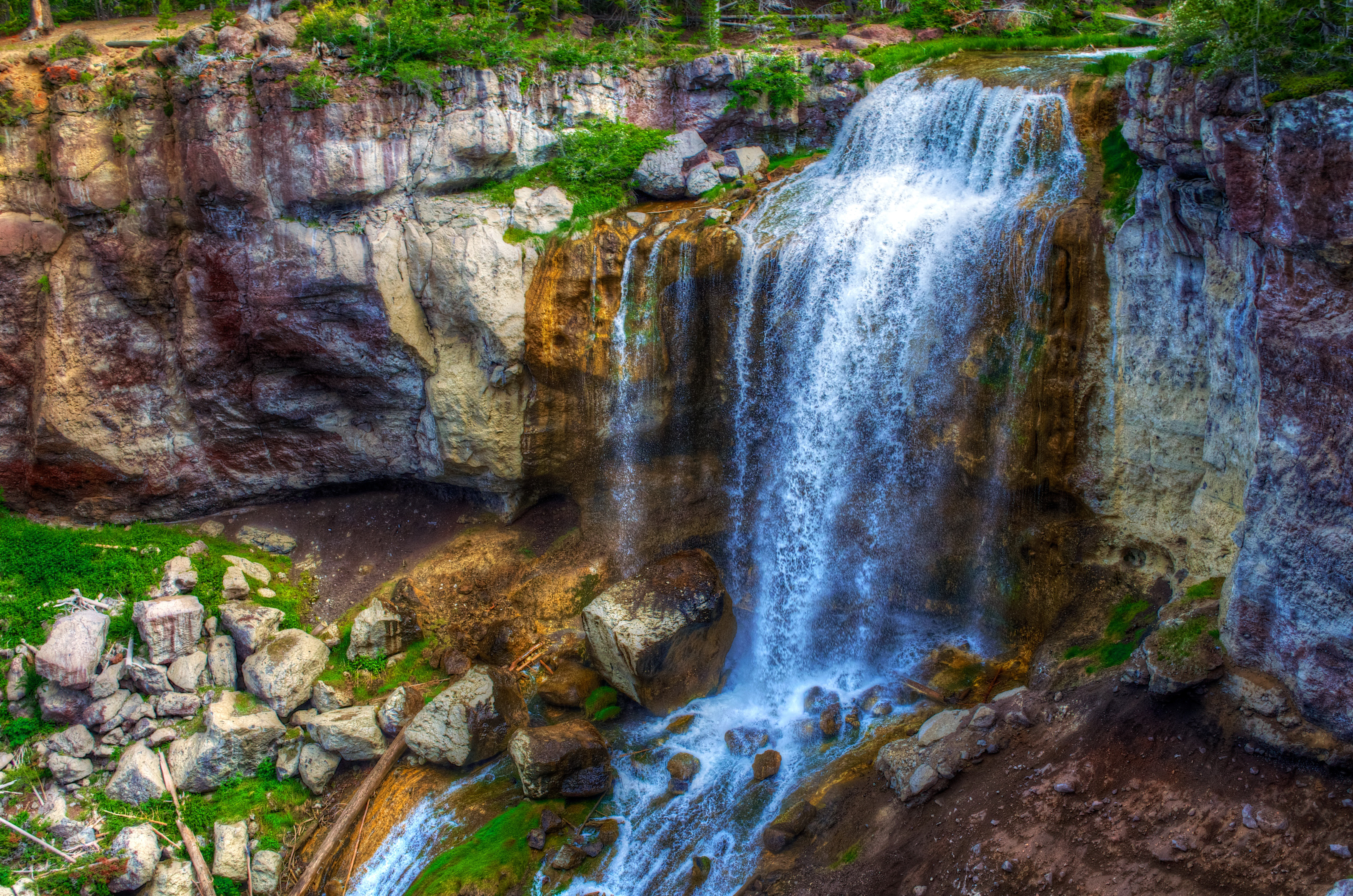 Free download wallpaper Nature, Waterfalls, Waterfall, Earth, Cliff, Hdr on your PC desktop