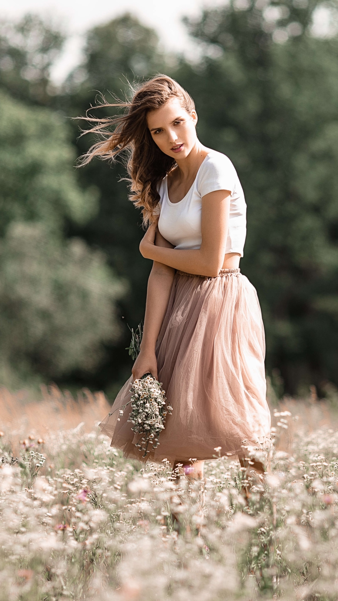 Download mobile wallpaper Flower, Brunette, Model, Women, Depth Of Field for free.