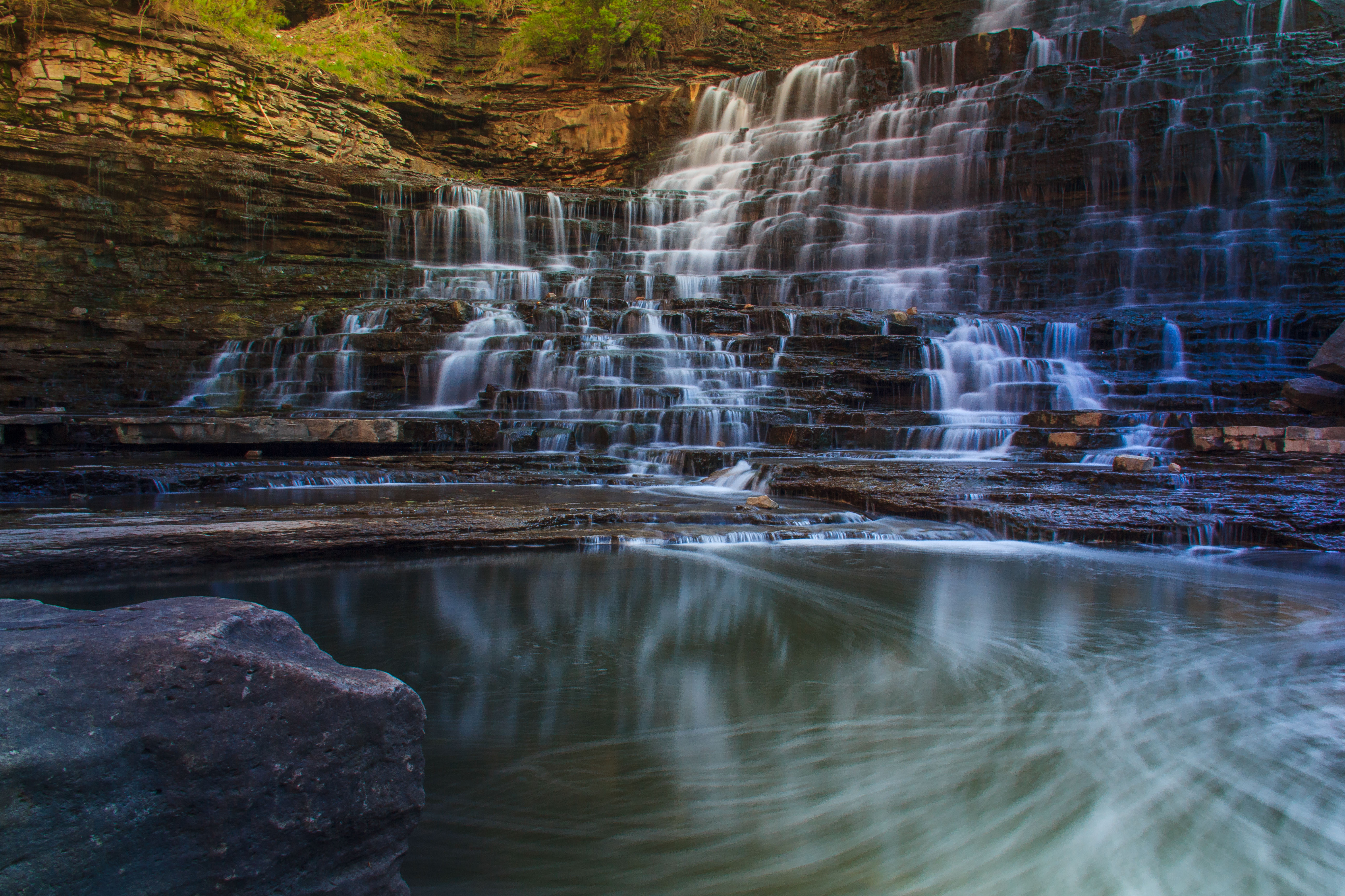 Handy-Wallpaper Wasserfälle, Kanada, Wasserfall, Erde/natur, Albion Falls kostenlos herunterladen.