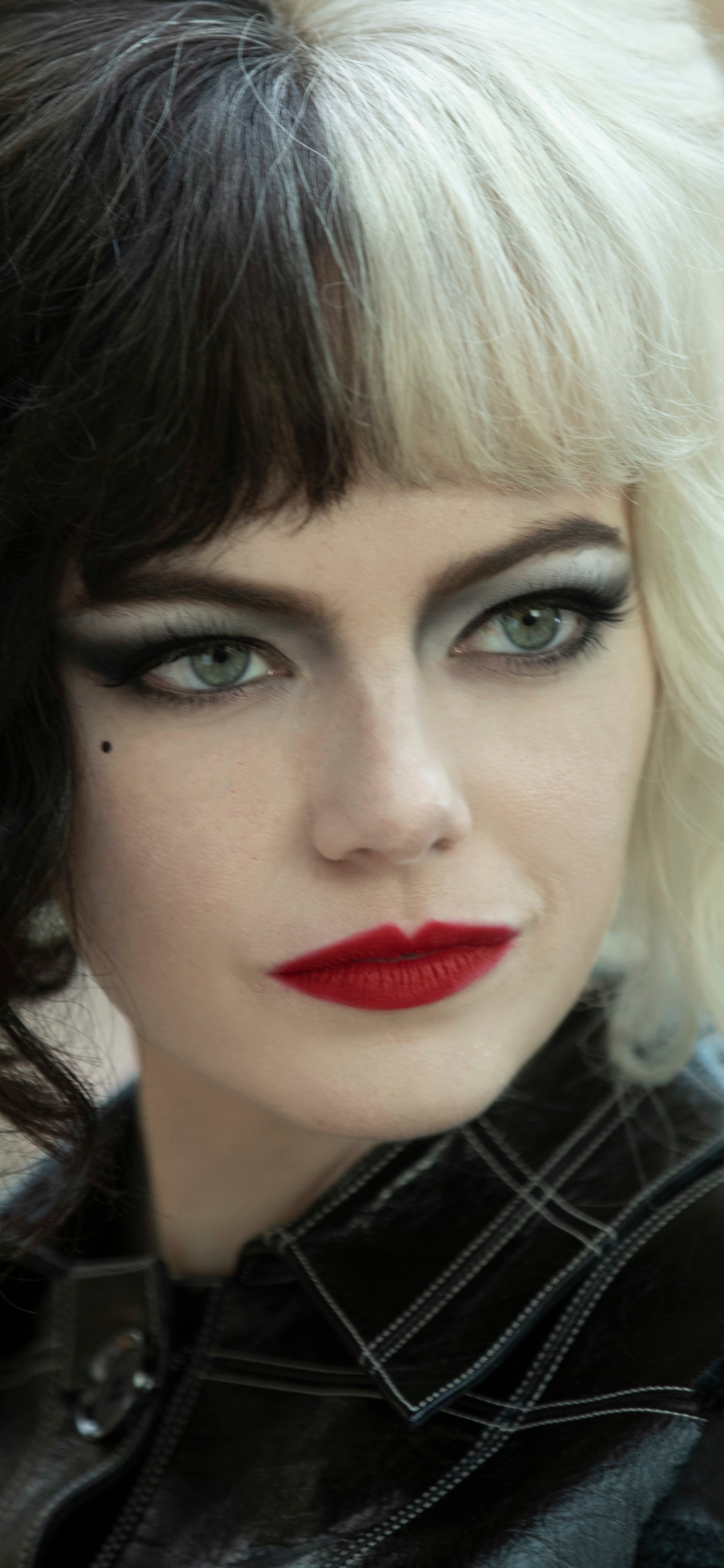 Descarga gratuita de fondo de pantalla para móvil de Emma Stone, Películas, Cruella.