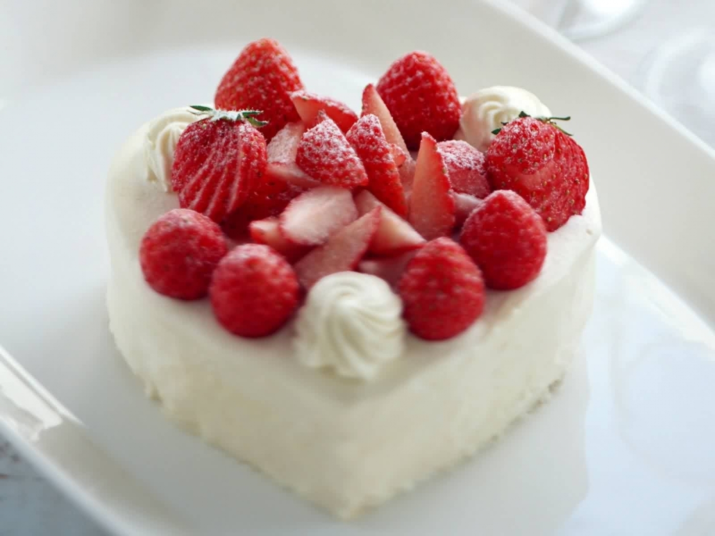 dessert, fruits, food, strawberry Phone Background