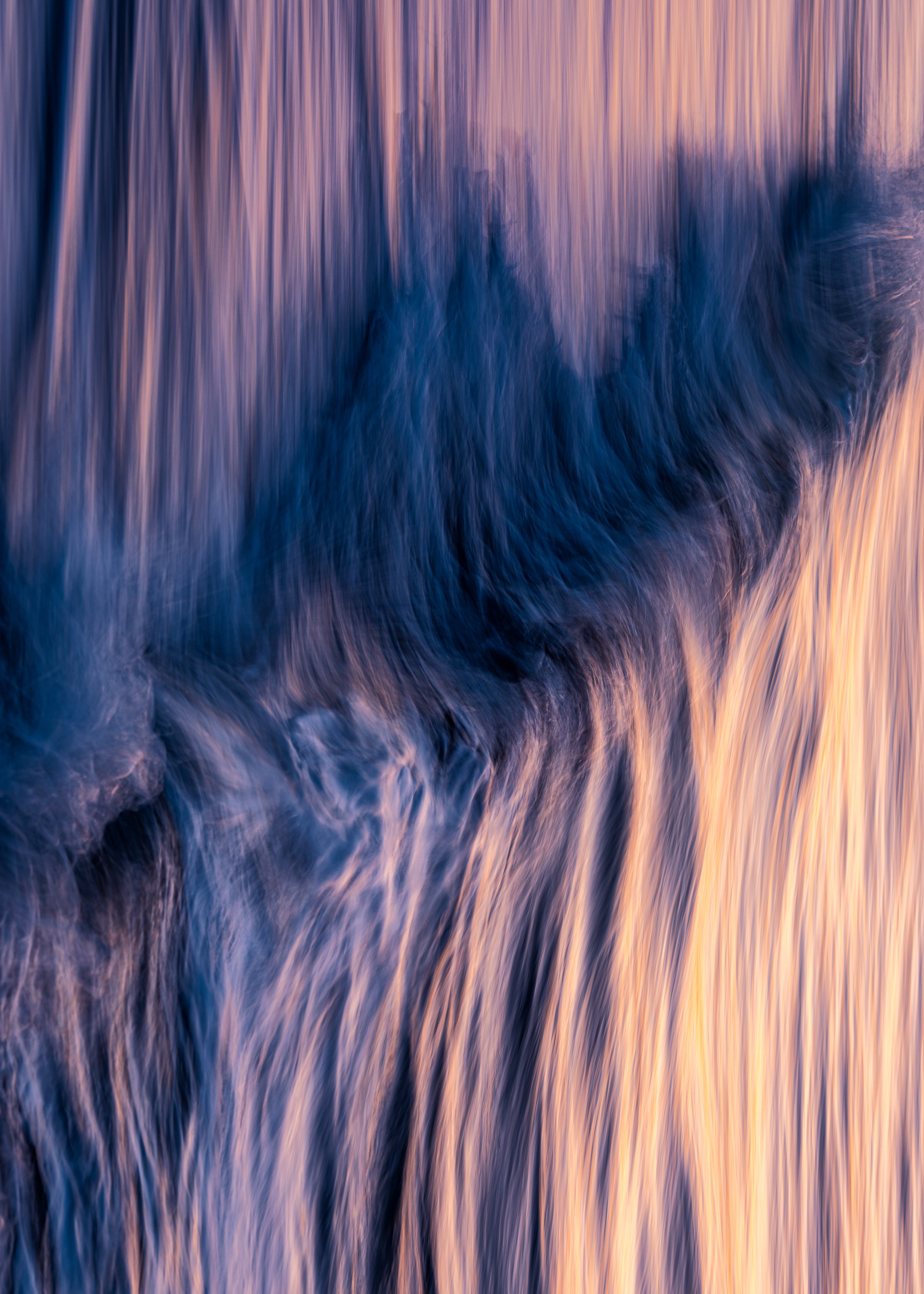 Free download wallpaper Blur, Smooth, Long Exposure, Distortion, Waves, Abstract on your PC desktop