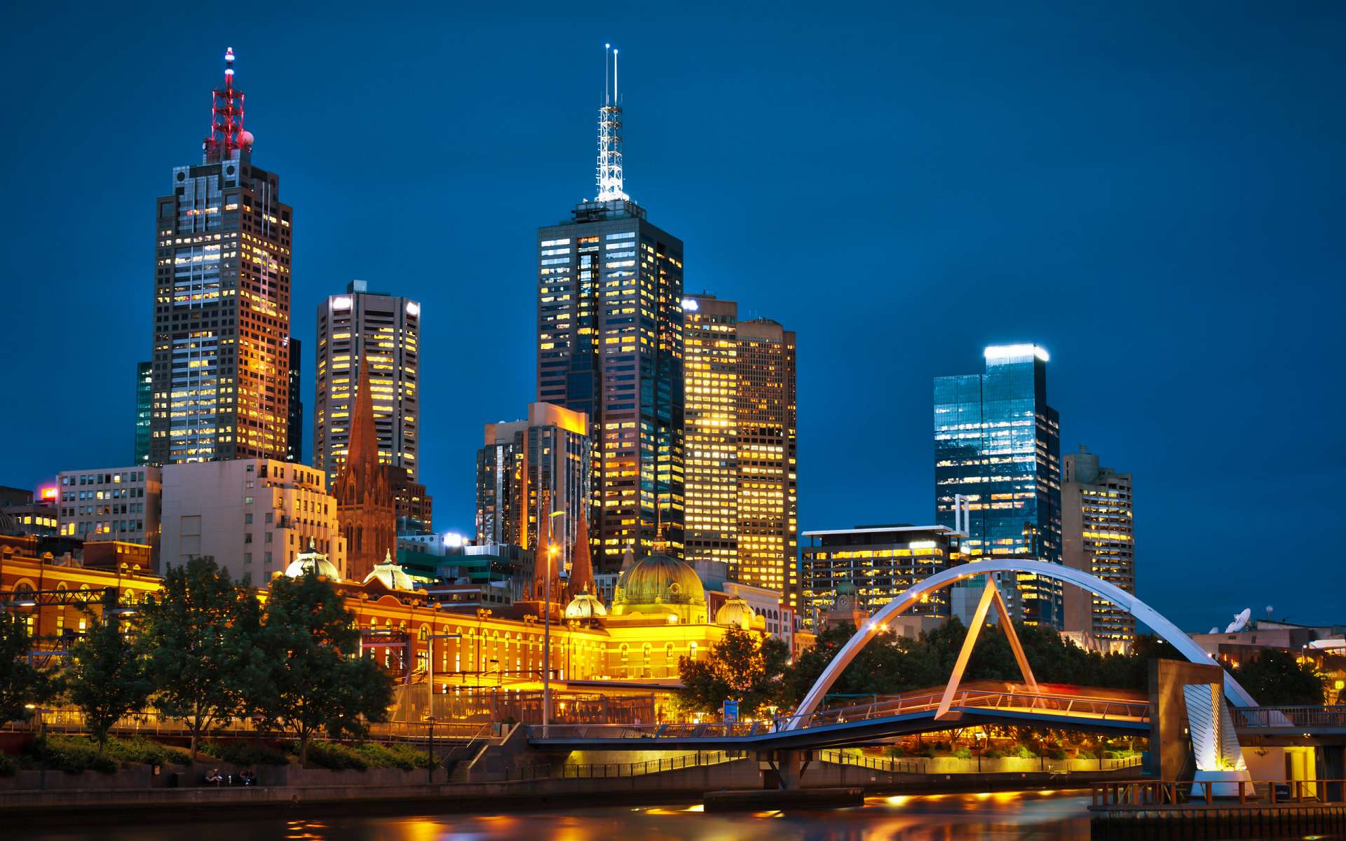 Скачать картинку Мельбурн, Австралия, Города, Сделано Человеком в телефон бесплатно.