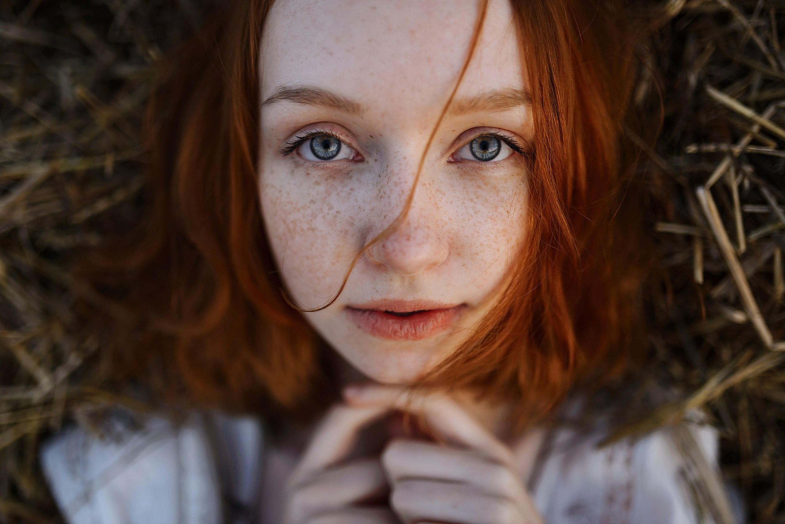 Free download wallpaper Redhead, Child, Face, Photography, Blue Eyes, Freckles on your PC desktop