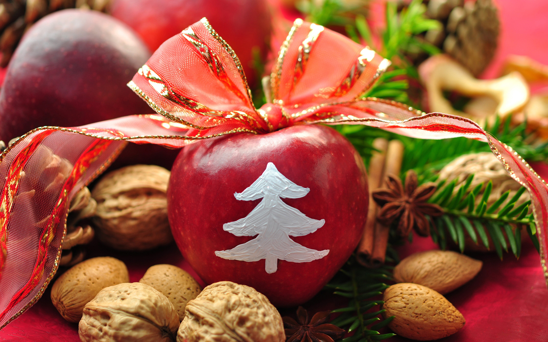 559804 baixar papel de parede feriados, natal, maçã, noz - protetores de tela e imagens gratuitamente