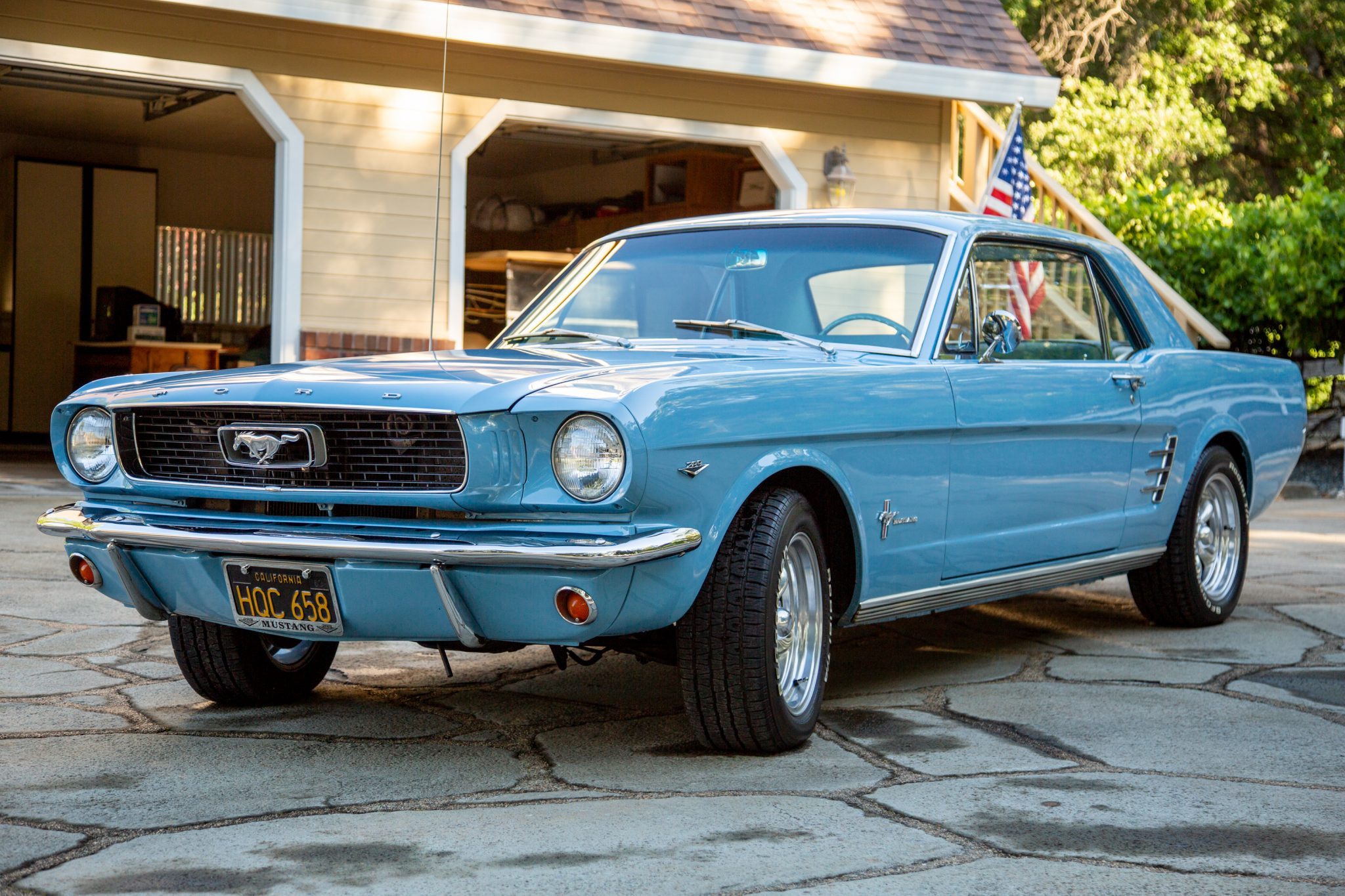 Laden Sie Ford Mustang Von 1966 HD-Desktop-Hintergründe herunter