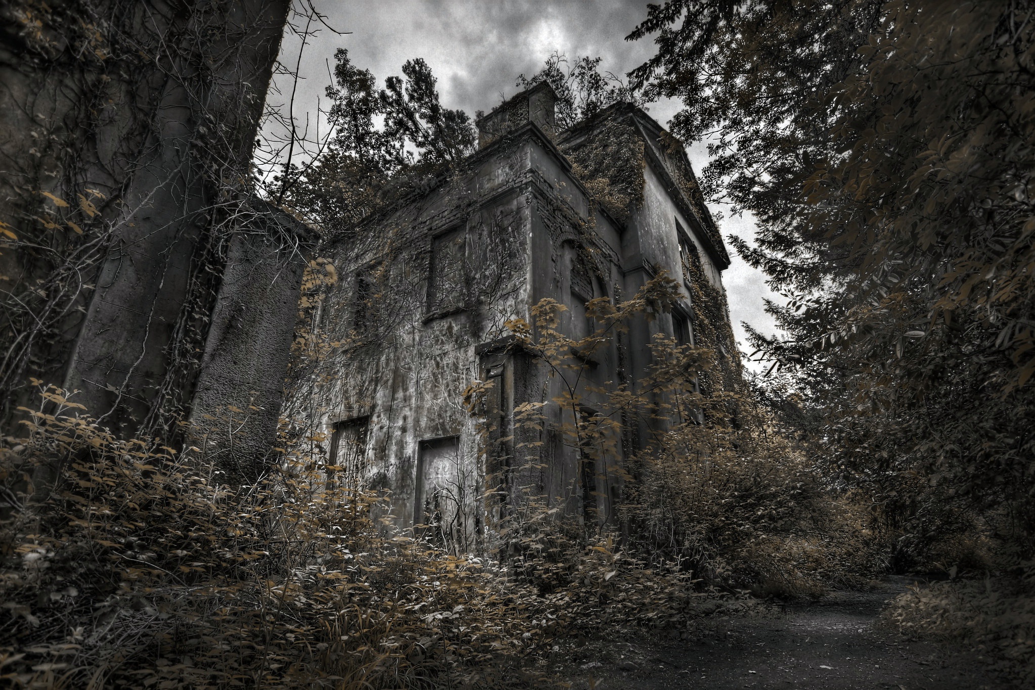 Free download wallpaper House, Abandoned, Man Made on your PC desktop