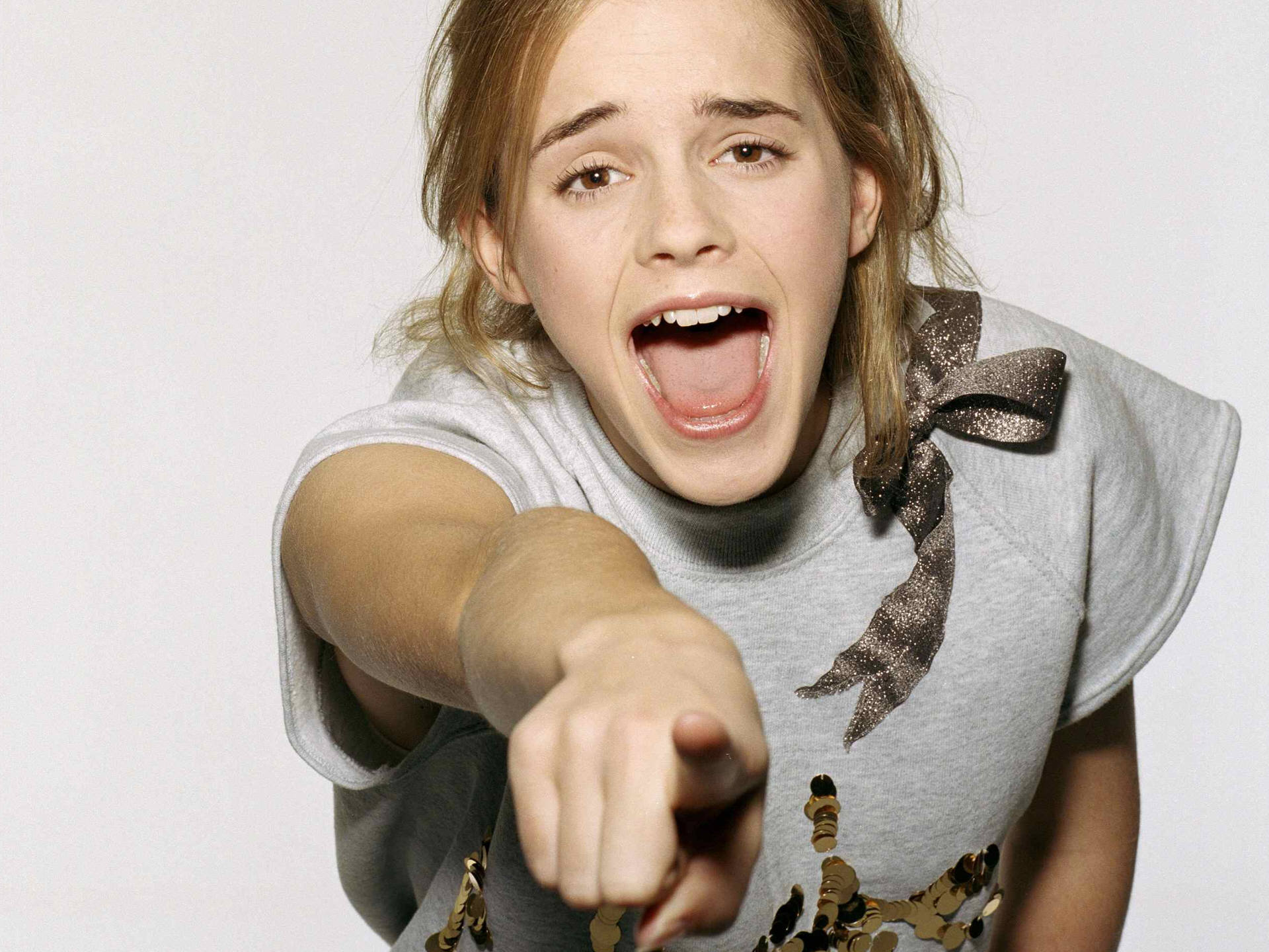 Free download wallpaper Celebrity, Emma Watson on your PC desktop