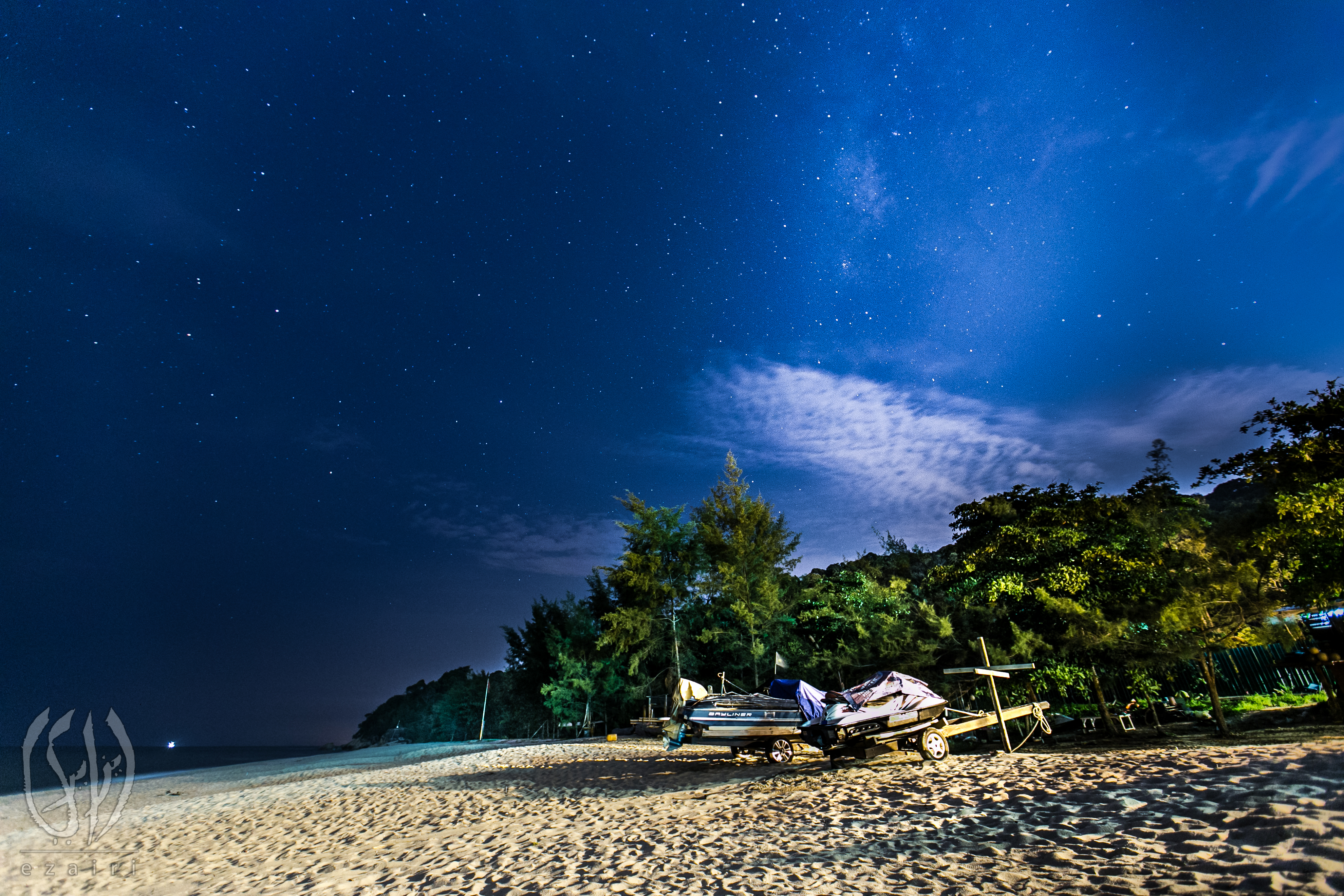 1523127 descargar fondo de pantalla fotografía, noche, playa, kuantan, malasia, cielo estrellado, zona tropical: protectores de pantalla e imágenes gratis