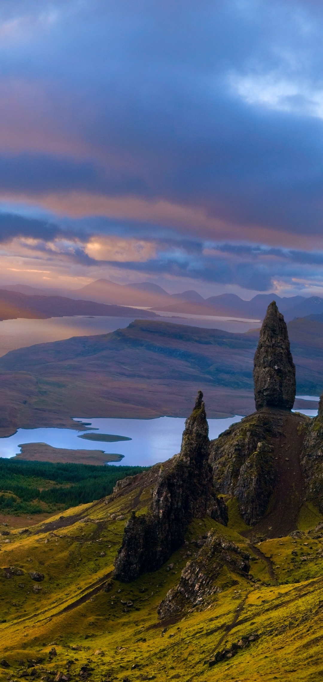 Скачать картинку Пейзаж, Гора, Шотландия, Солнечный Луч, Земля/природа, Солнечный Лучик, Солнечный Боб в телефон бесплатно.