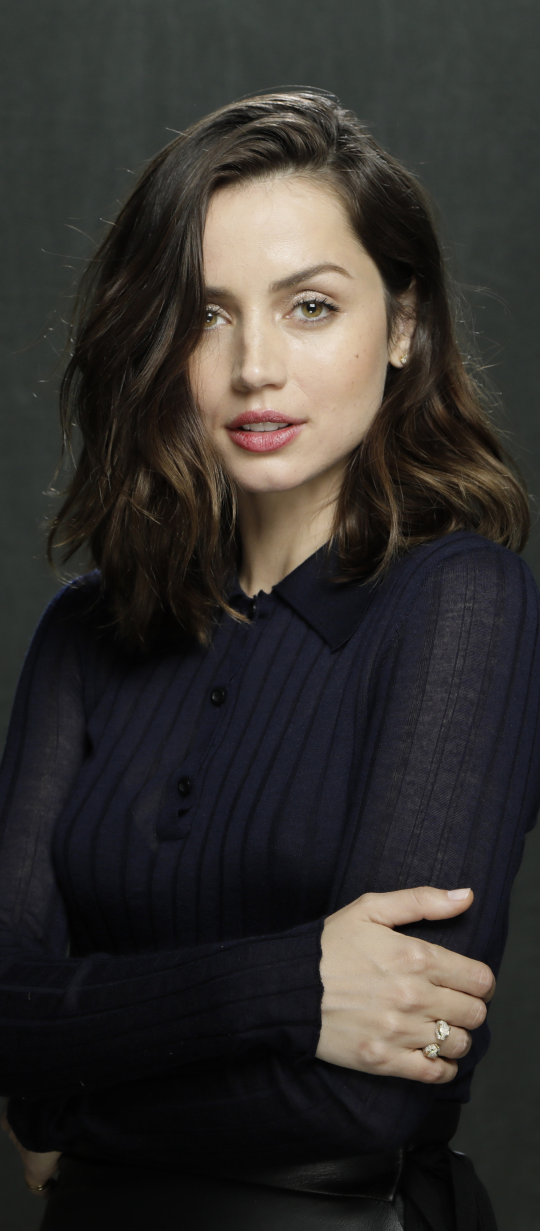 Download mobile wallpaper Brunette, Celebrity, Actress, Ana De Armas, Cuban for free.