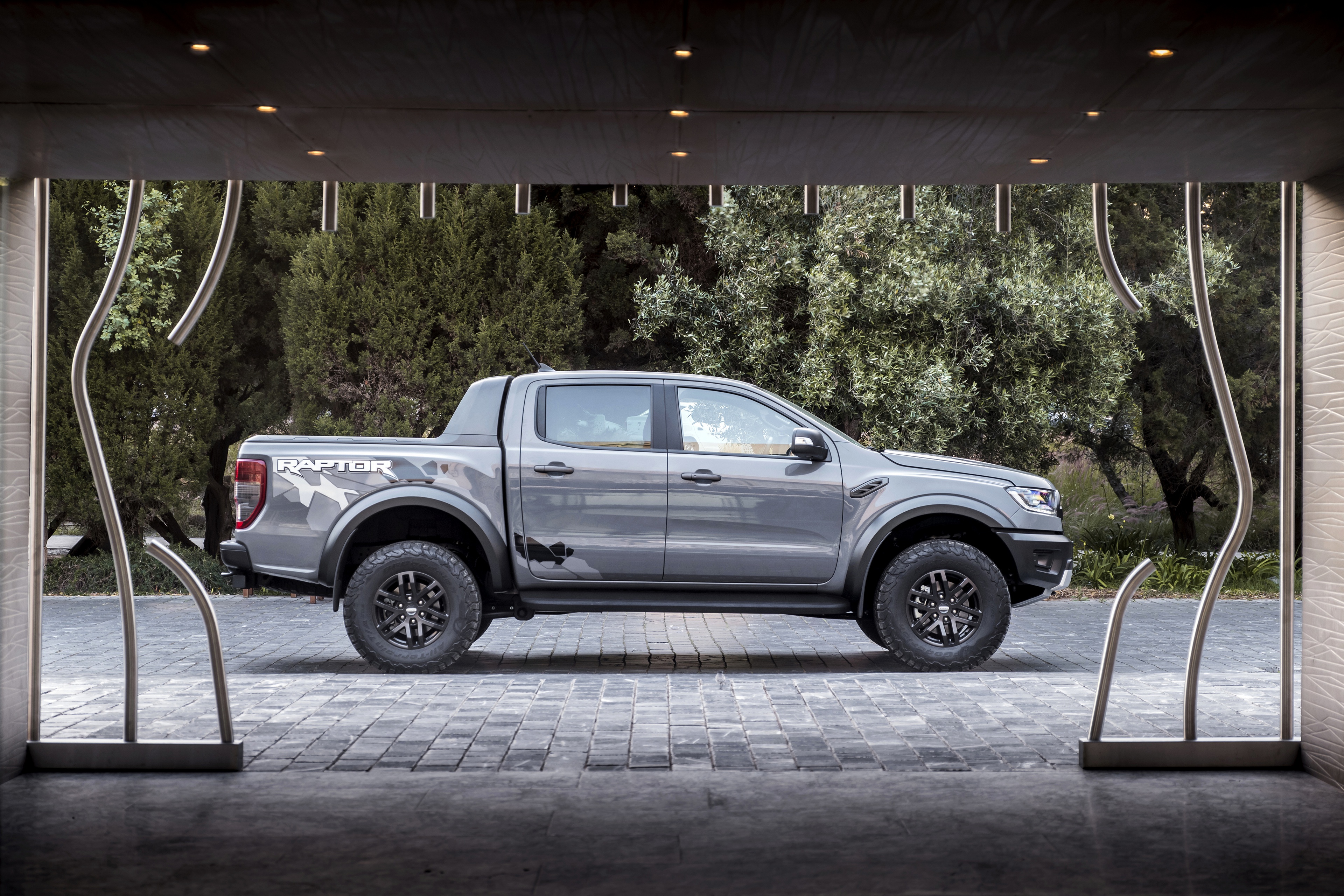 Free download wallpaper Ford, Car, Ford Raptor, Vehicles, Silver Car on your PC desktop