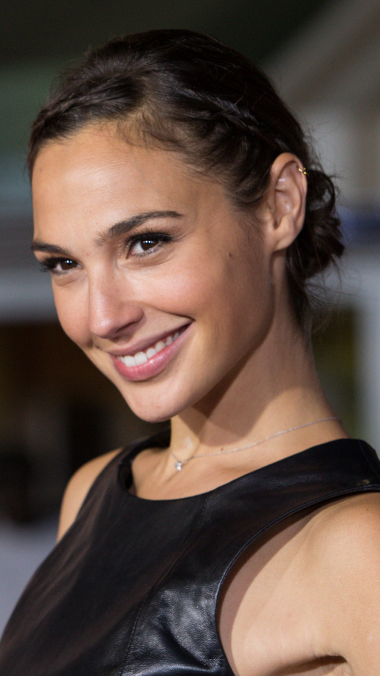 Download mobile wallpaper Celebrity, Actress, Gal Gadot, Israeli for free.