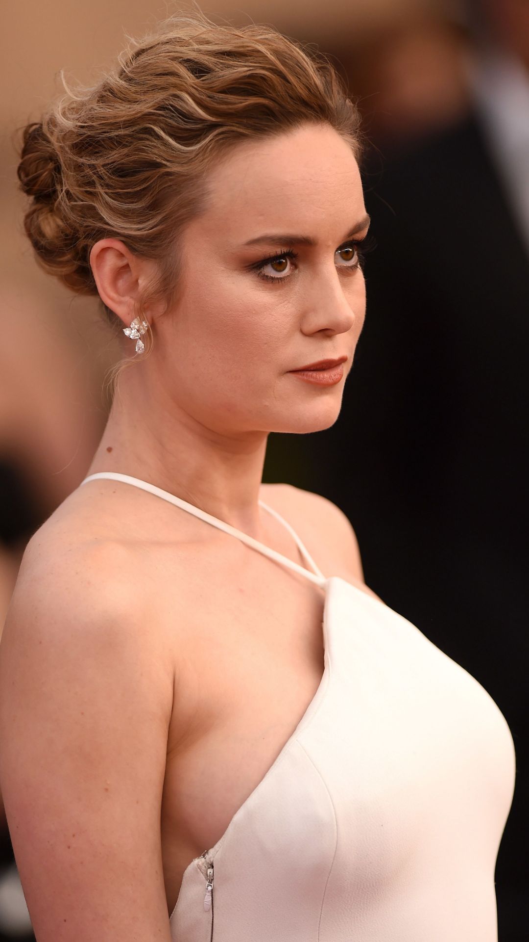 Descarga gratuita de fondo de pantalla para móvil de Celebridades, Brie Larson.