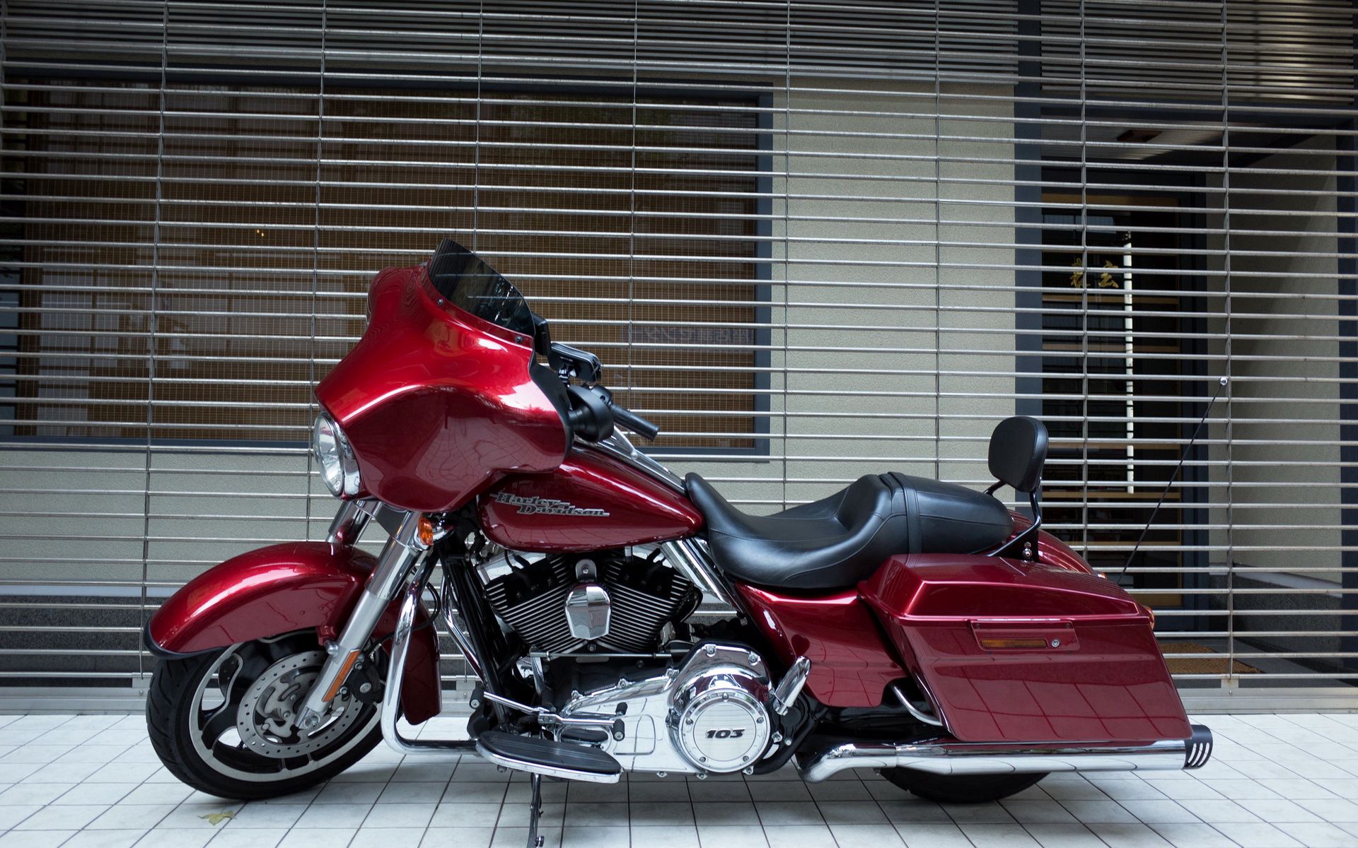 Baixe gratuitamente a imagem Motocicletas, Vista Lateral, Motocicleta, Bicicleta, Estilo, Harley Davidson na área de trabalho do seu PC
