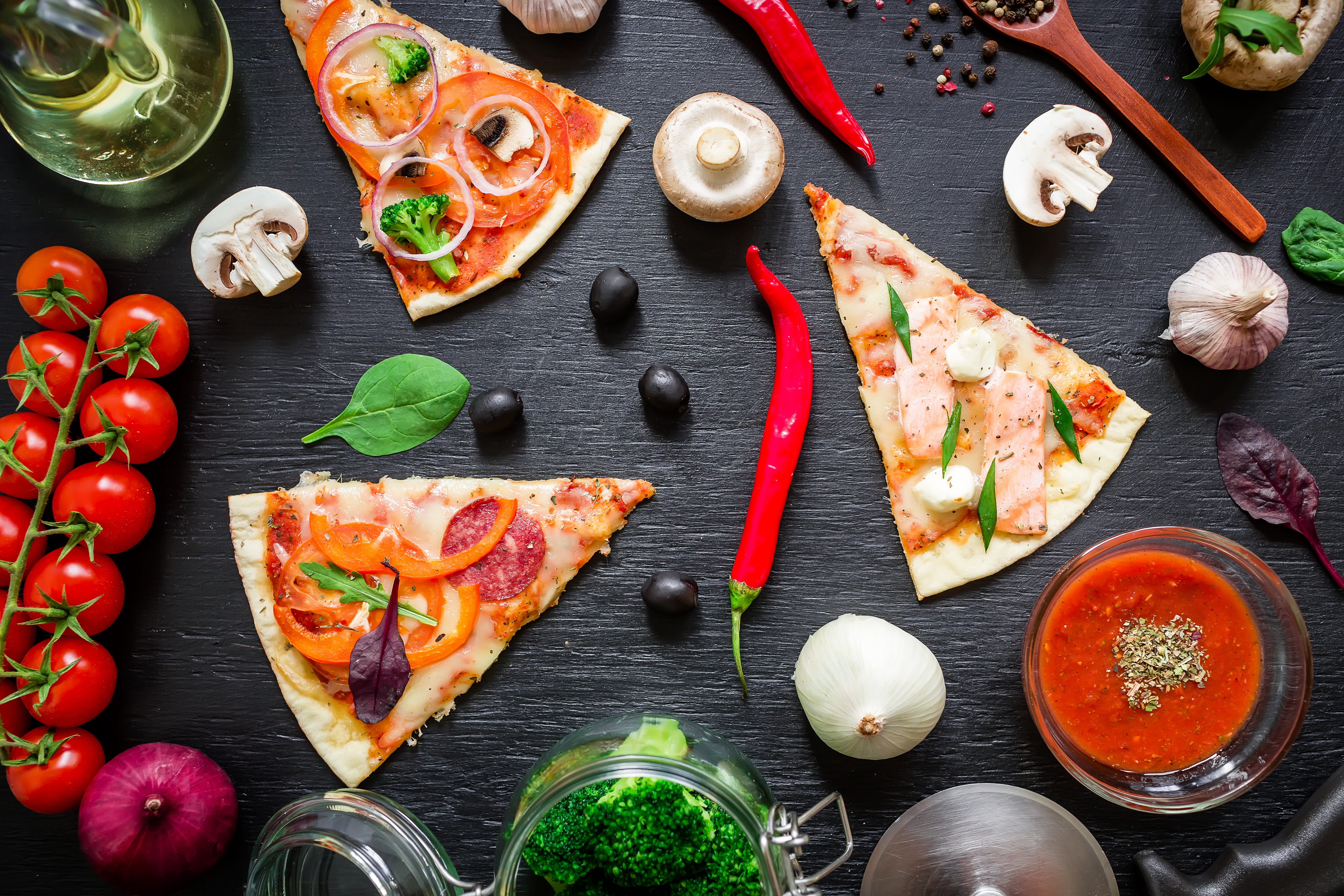 Download mobile wallpaper Food, Pizza, Still Life, Mushroom, Tomato for free.