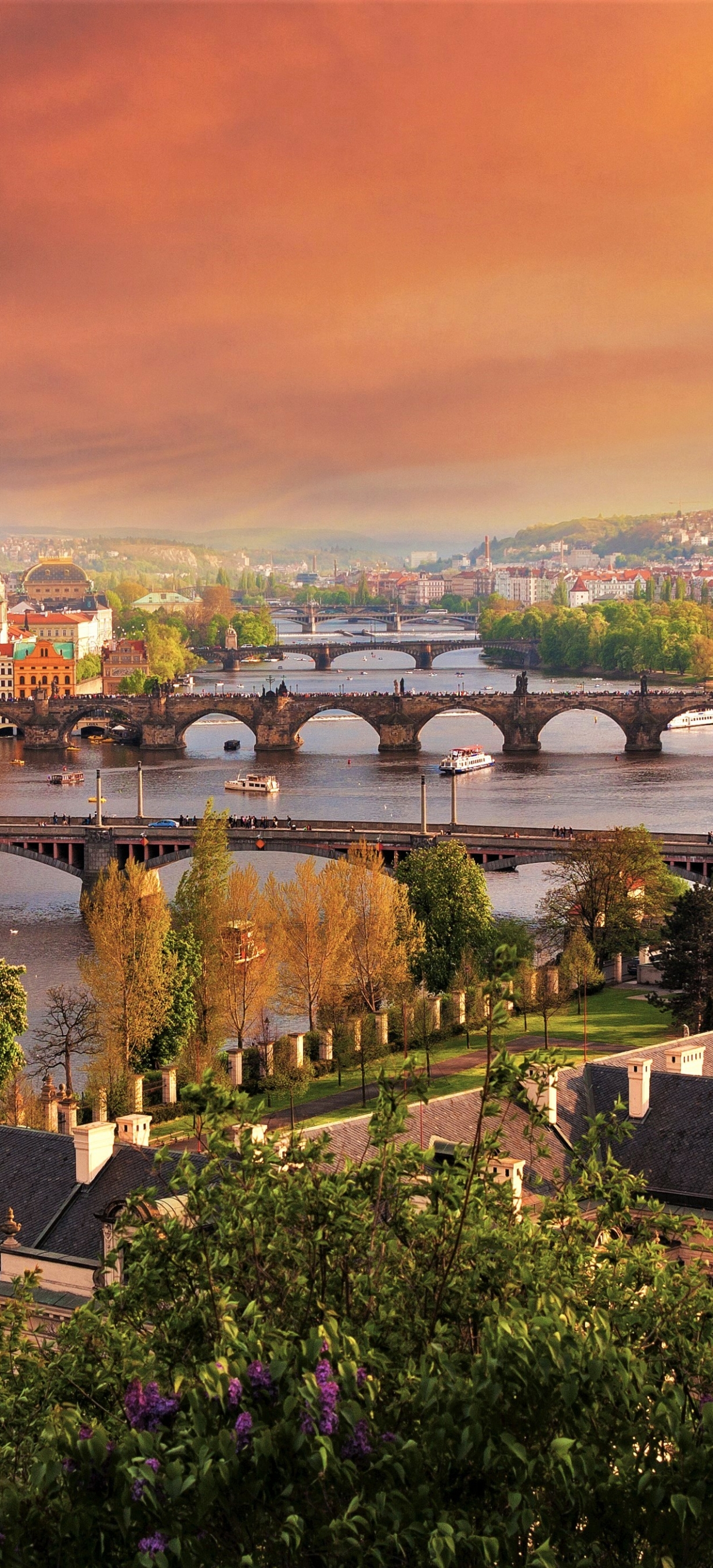 Скачать картинку Города, Река, Мост, Прага, Чехия, Чешская Республика, Сделано Человеком в телефон бесплатно.
